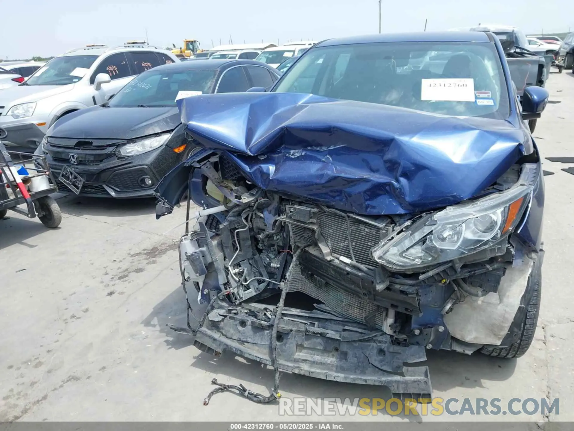 13 Фотография поврежденного автомобиля JN1BJ1CP7KW236524 NISSAN ROGUE SPORT 2019