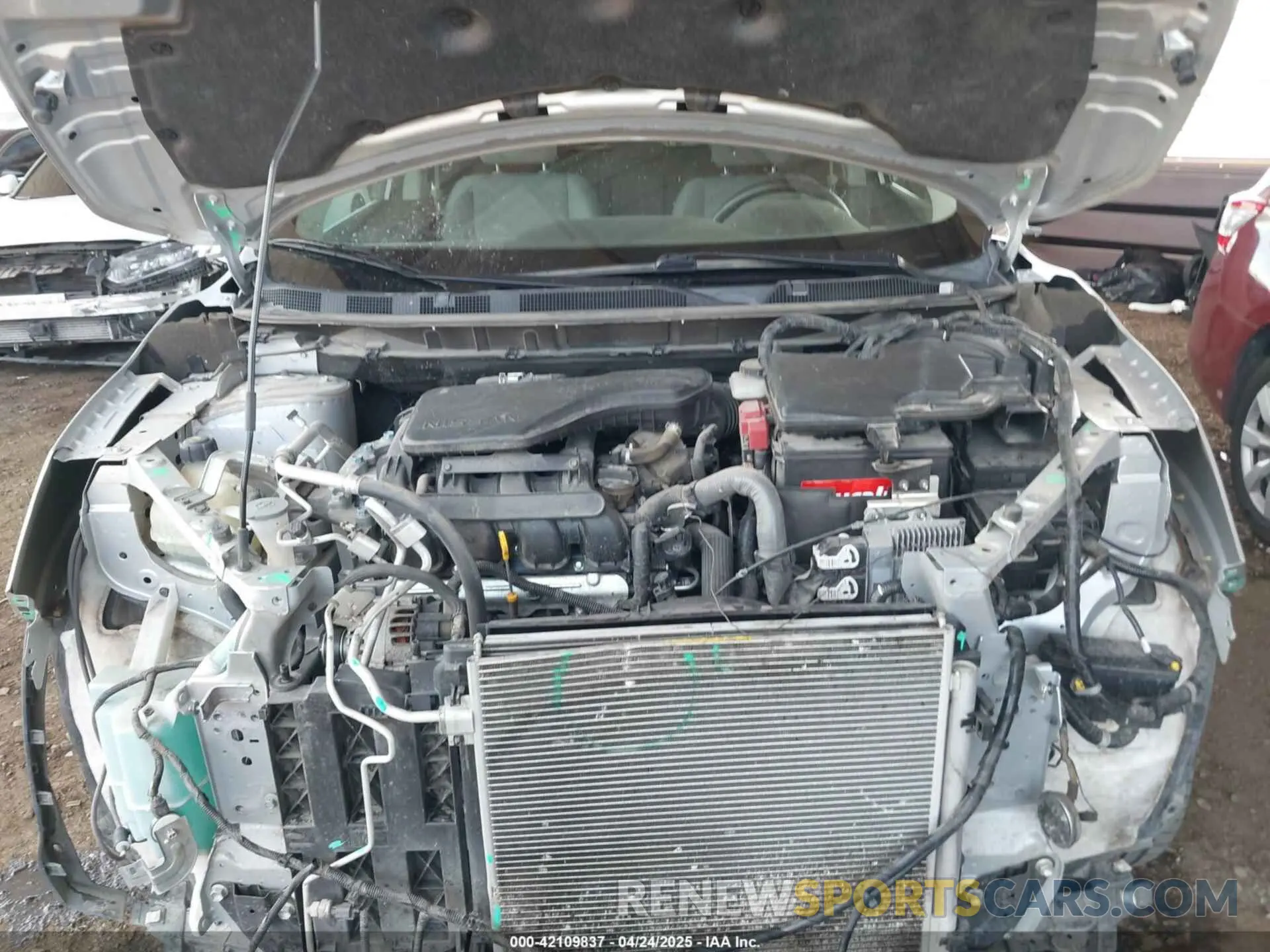 10 Photograph of a damaged car JN1BJ1CP9KW526974 NISSAN ROGUE SPORT 2019