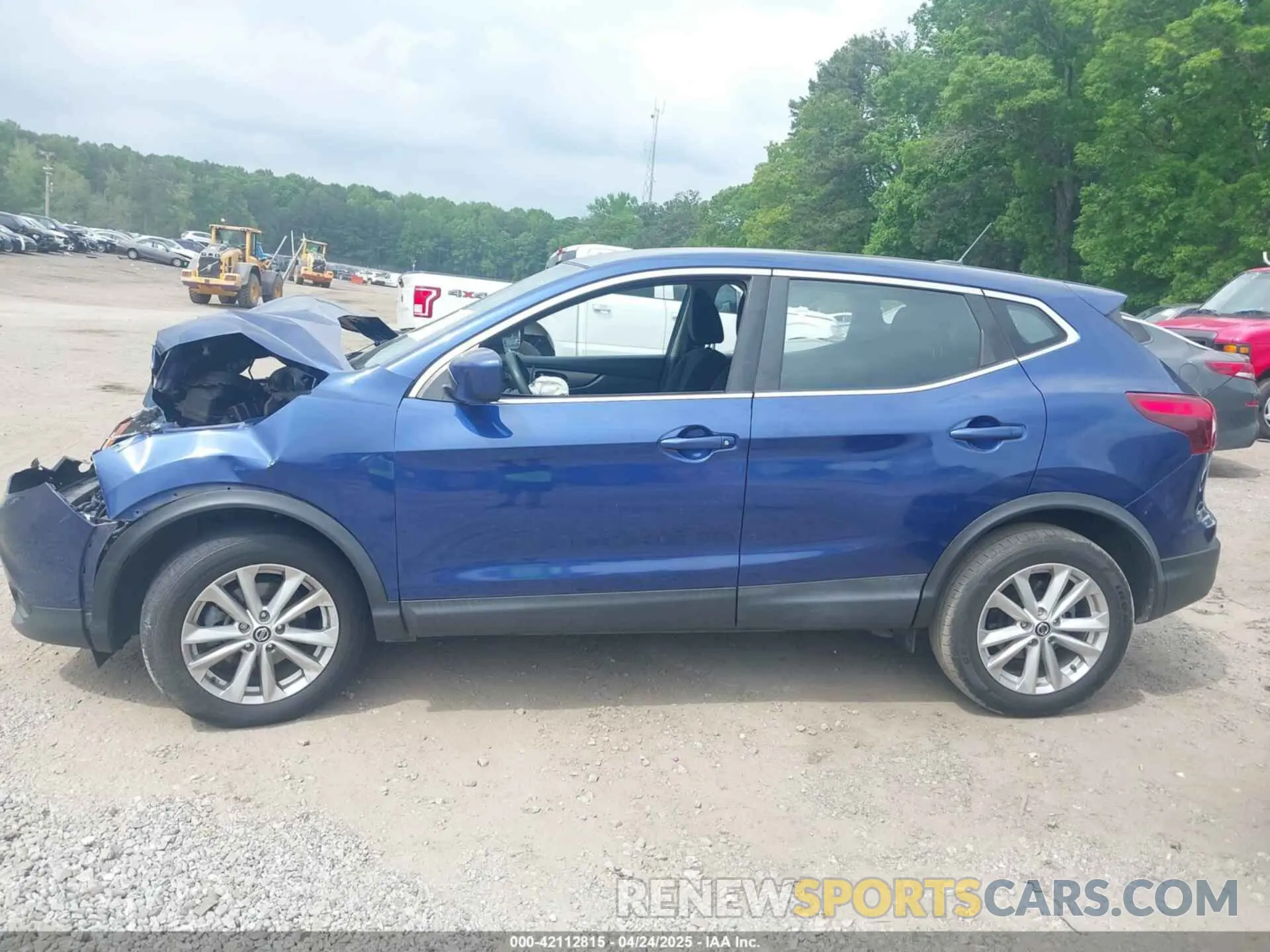 13 Photograph of a damaged car JN1BJ1CPXKW243886 NISSAN ROGUE SPORT 2019