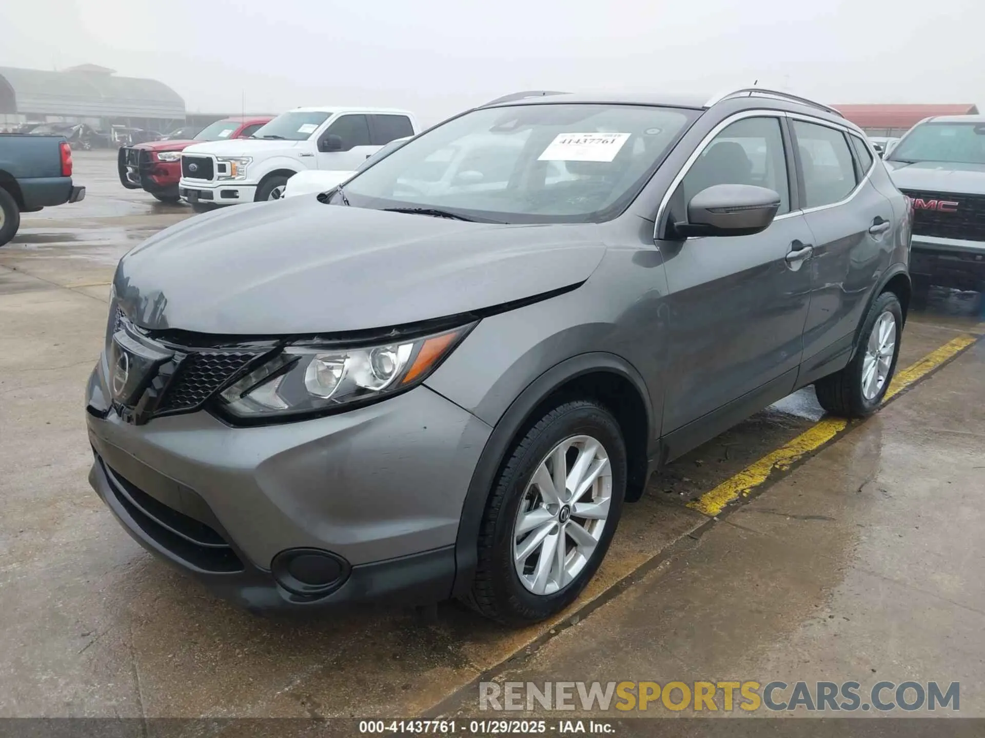 2 Photograph of a damaged car JN1BJ1CPXKW526367 NISSAN ROGUE SPORT 2019
