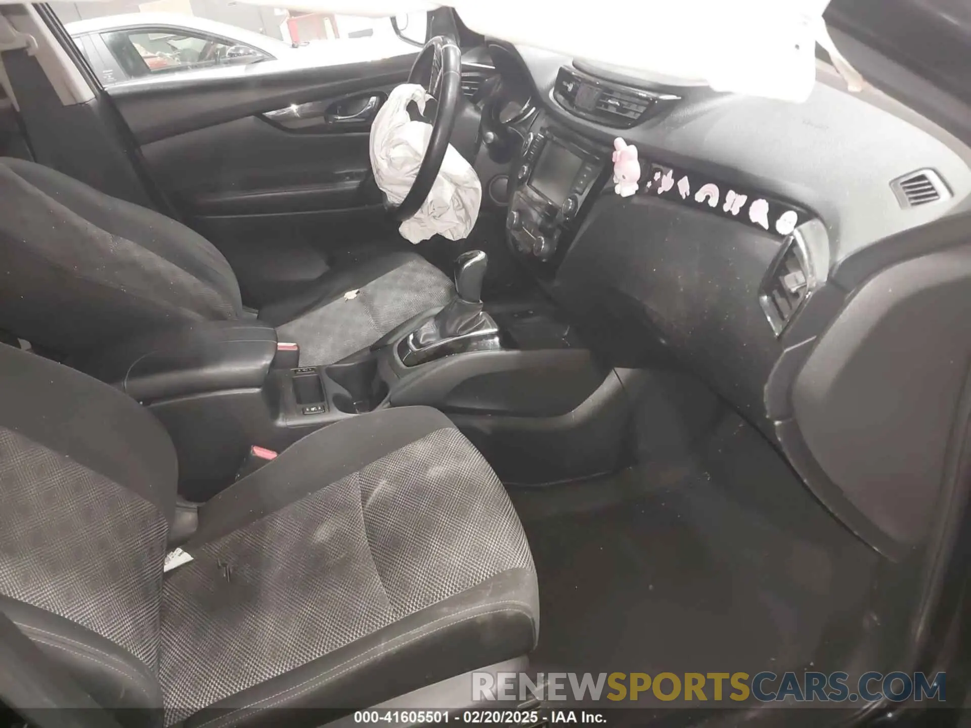 5 Photograph of a damaged car JN1BJ1CR0KW337857 NISSAN ROGUE SPORT 2019