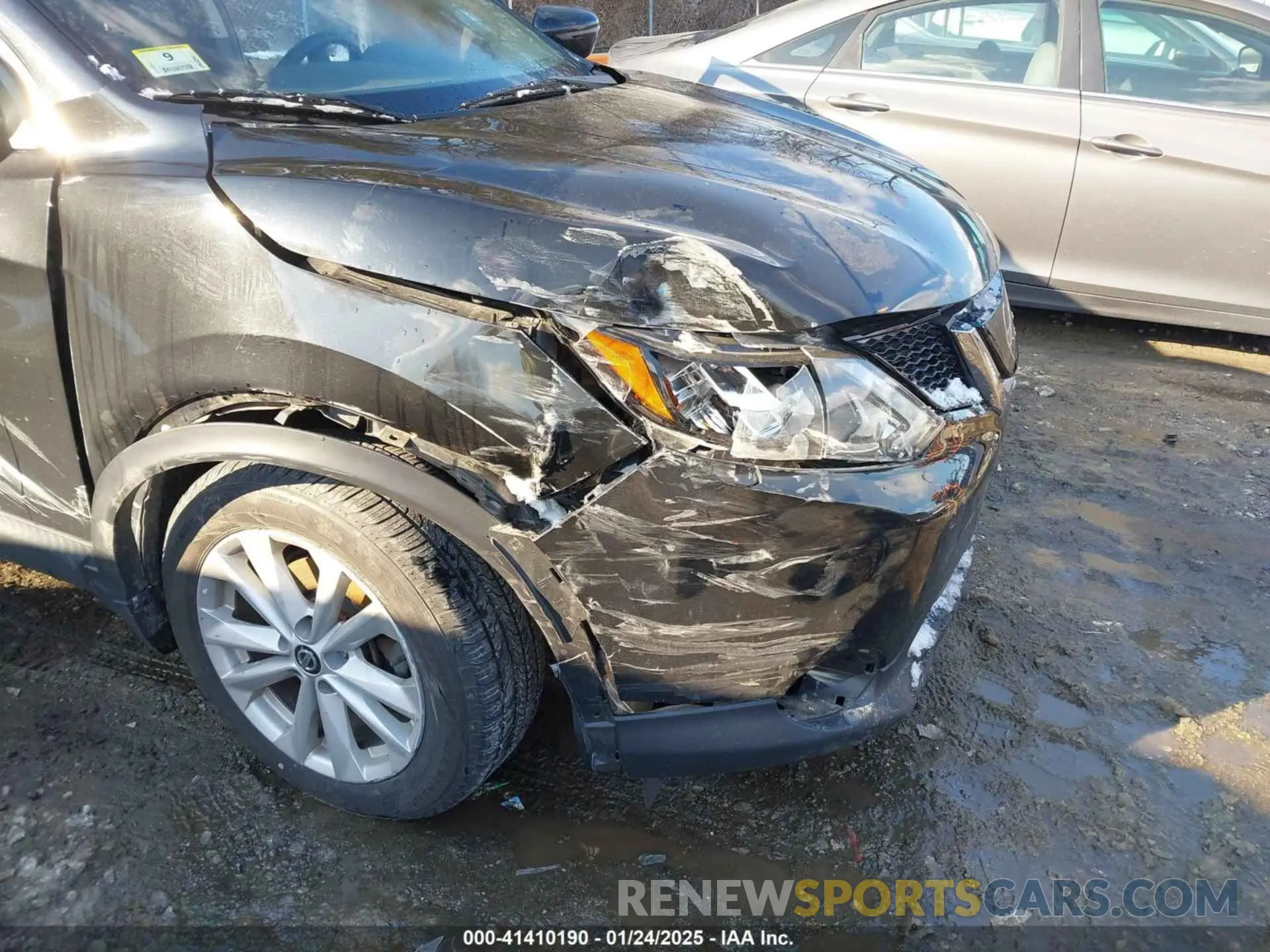 6 Photograph of a damaged car JN1BJ1CR0KW353170 NISSAN ROGUE SPORT 2019