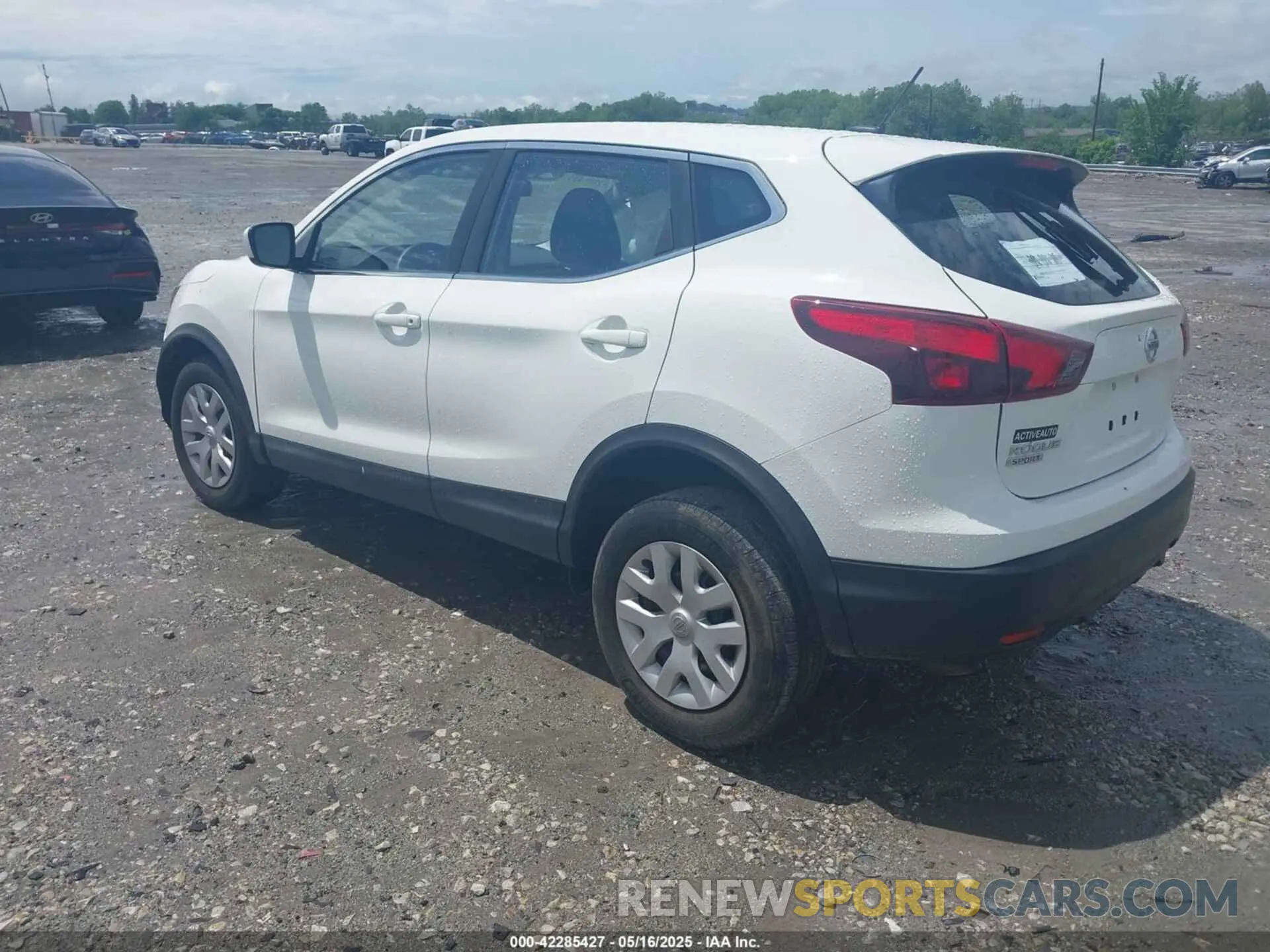 3 Фотография поврежденного автомобиля JN1BJ1CR1KW316175 NISSAN ROGUE SPORT 2019
