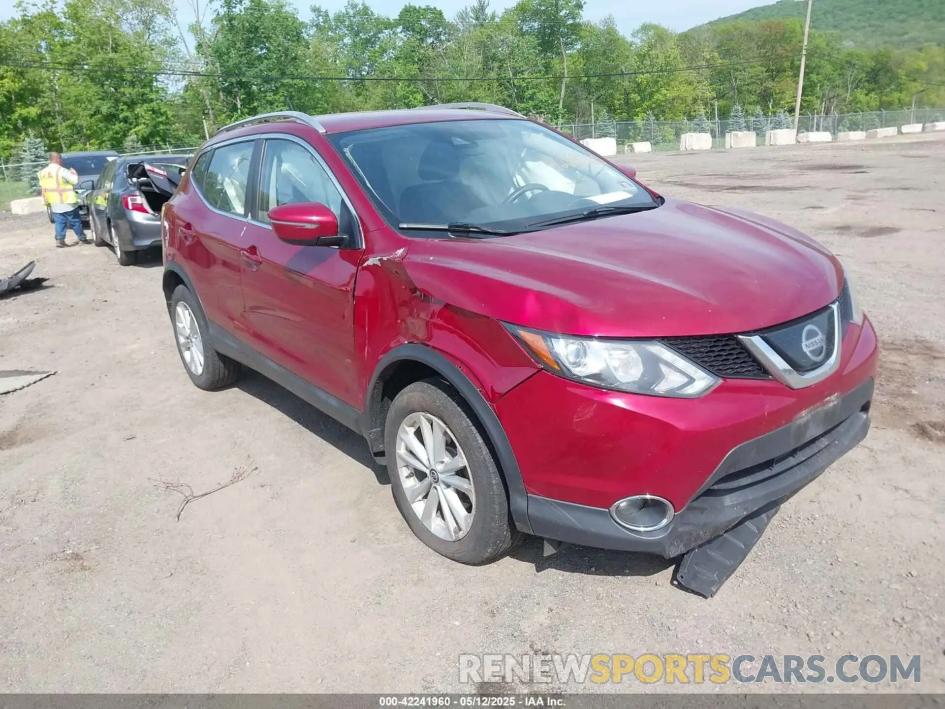 1 Photograph of a damaged car JN1BJ1CR1KW336183 NISSAN ROGUE SPORT 2019