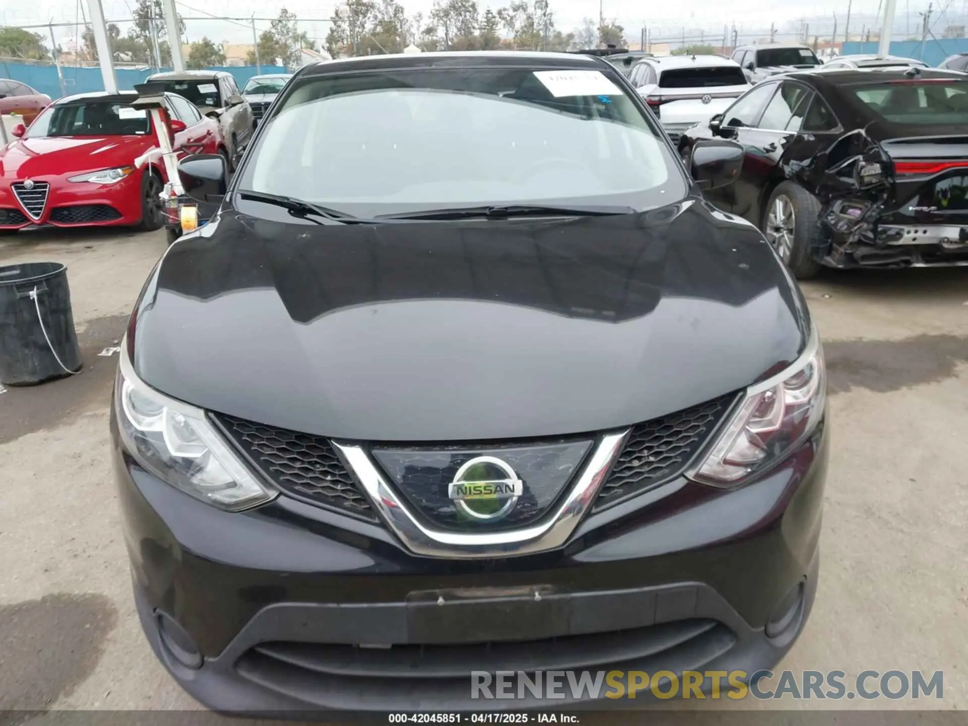 12 Фотография поврежденного автомобиля JN1BJ1CR3KW316615 NISSAN ROGUE SPORT 2019