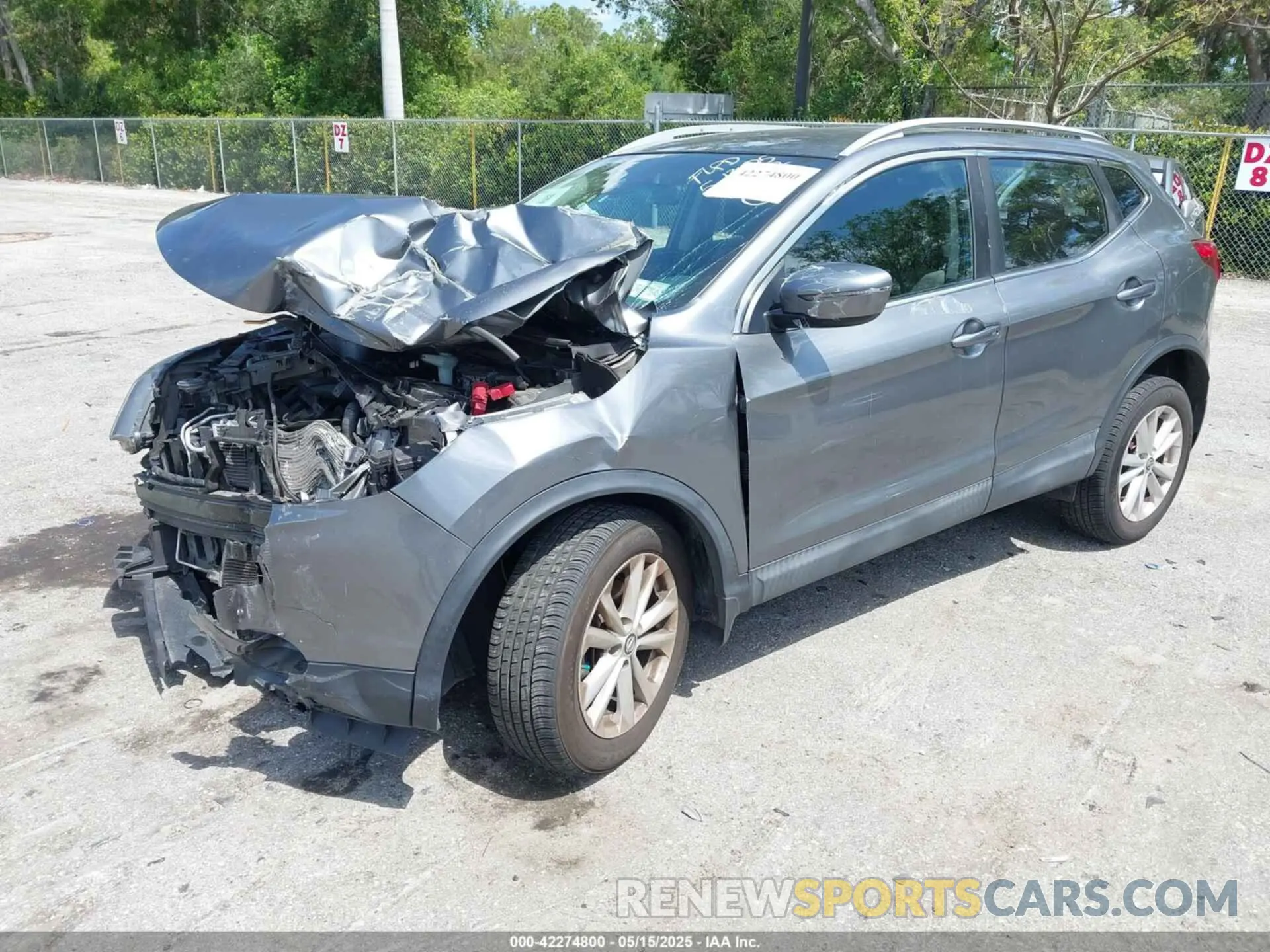 2 Фотография поврежденного автомобиля JN1BJ1CR3KW623332 NISSAN ROGUE SPORT 2019