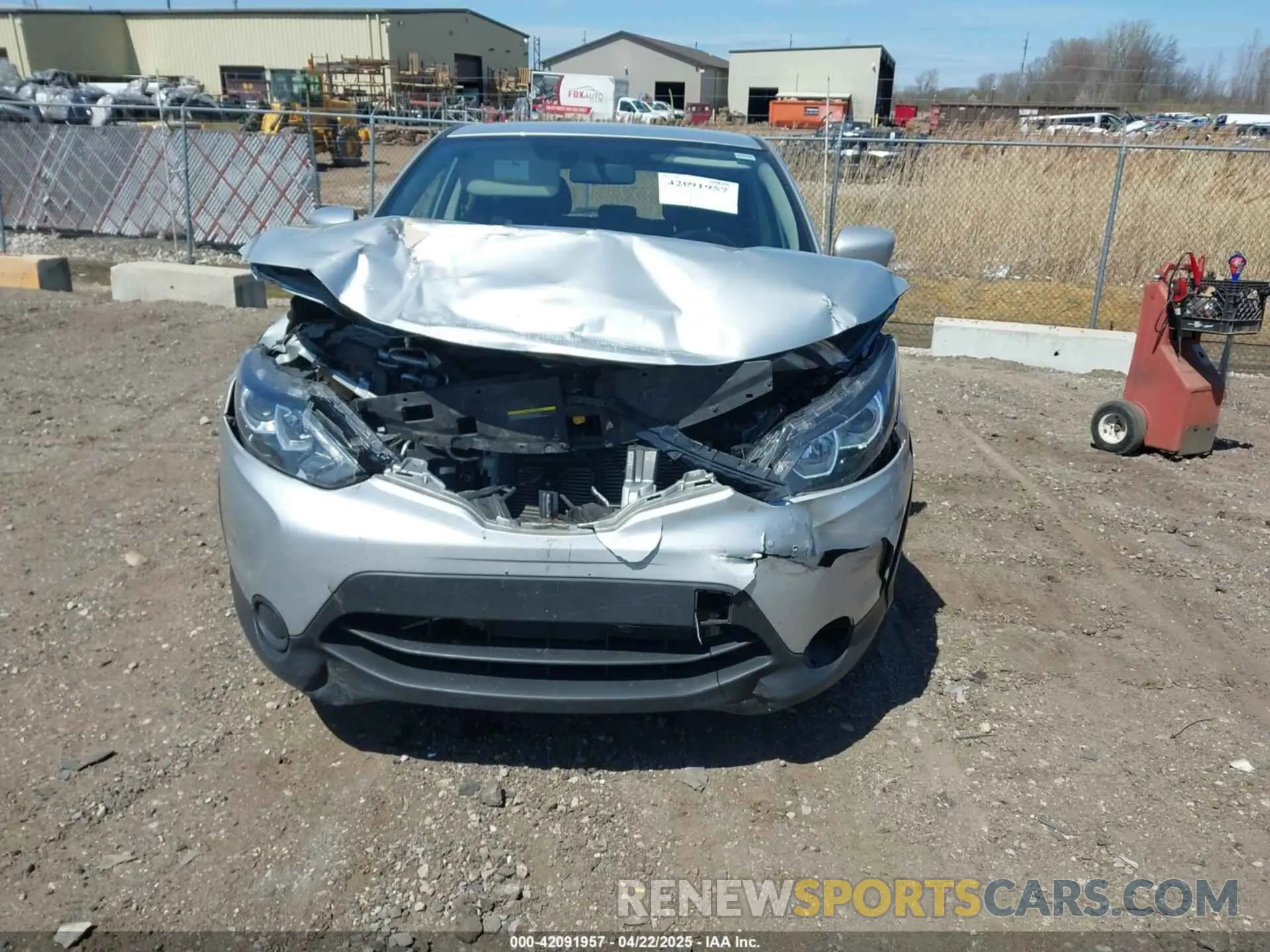 13 Photograph of a damaged car JN1BJ1CR5KW326515 NISSAN ROGUE SPORT 2019