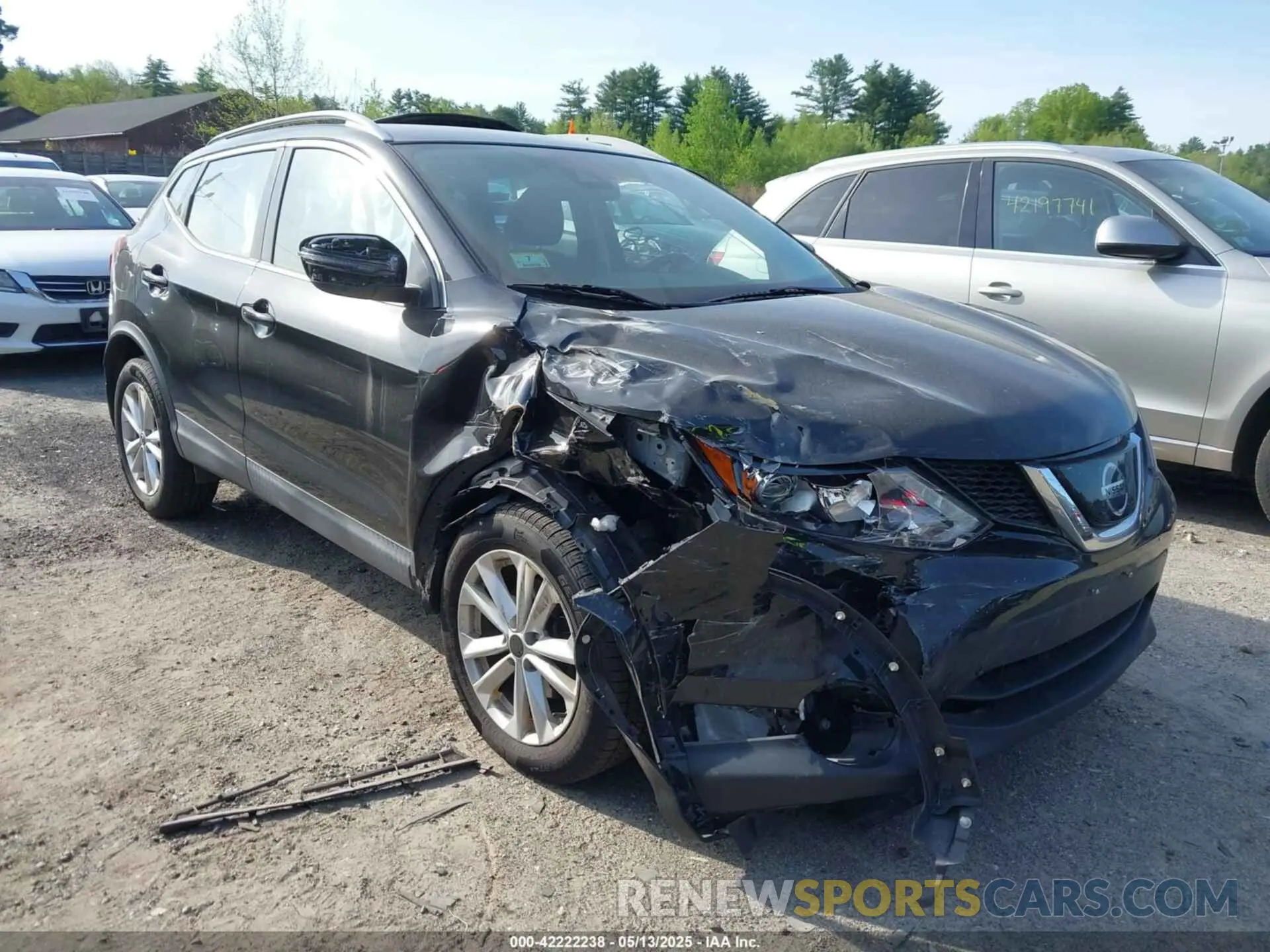 1 Photograph of a damaged car JN1BJ1CR5KW623221 NISSAN ROGUE SPORT 2019