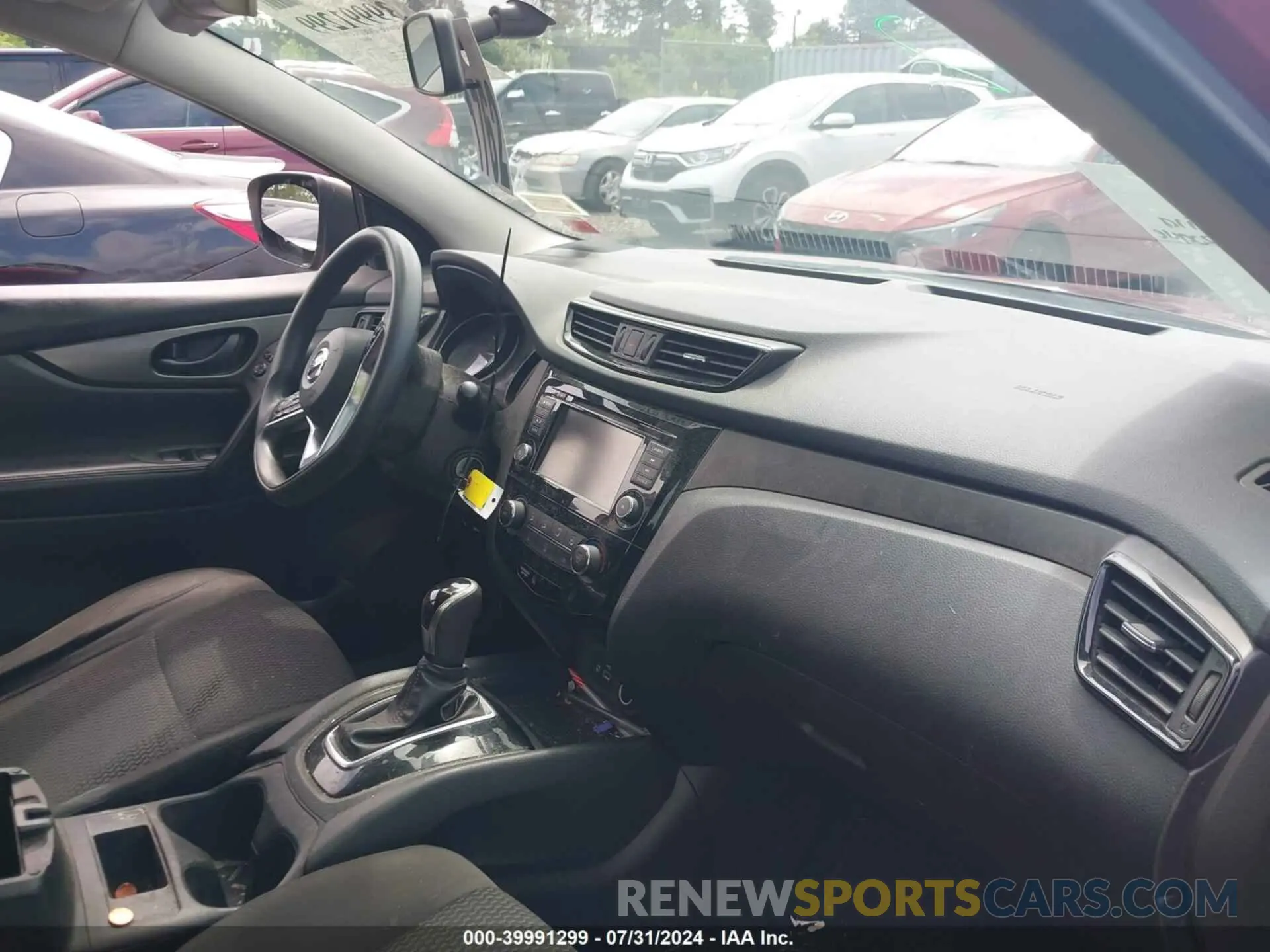 5 Photograph of a damaged car JN1BJ1CR7KW321946 NISSAN ROGUE SPORT 2019