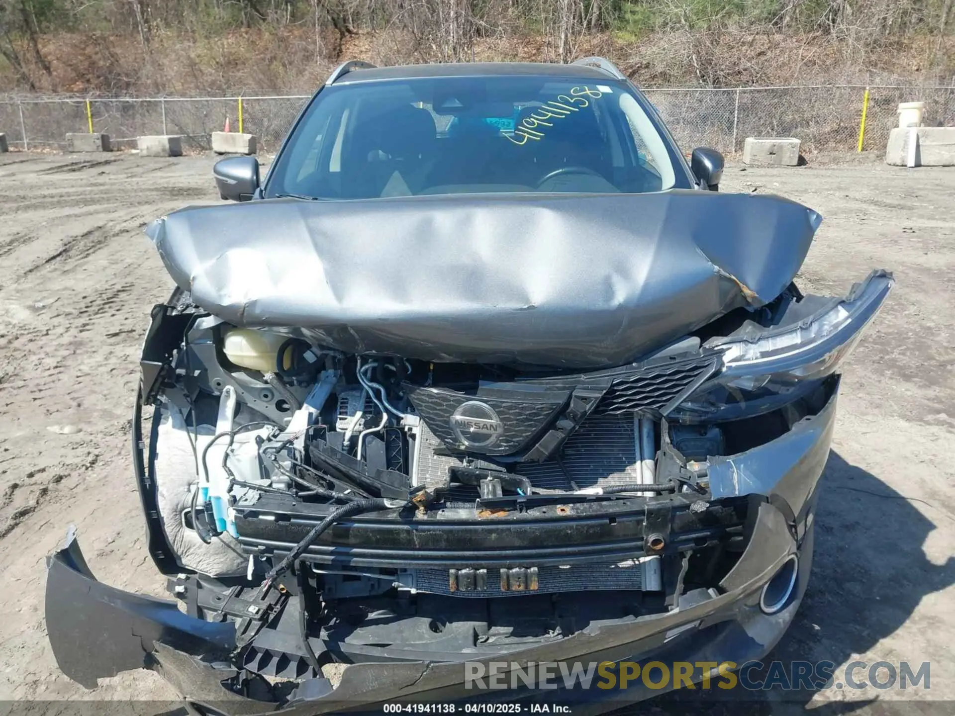 11 Photograph of a damaged car JN1BJ1CR8KW335306 NISSAN ROGUE SPORT 2019