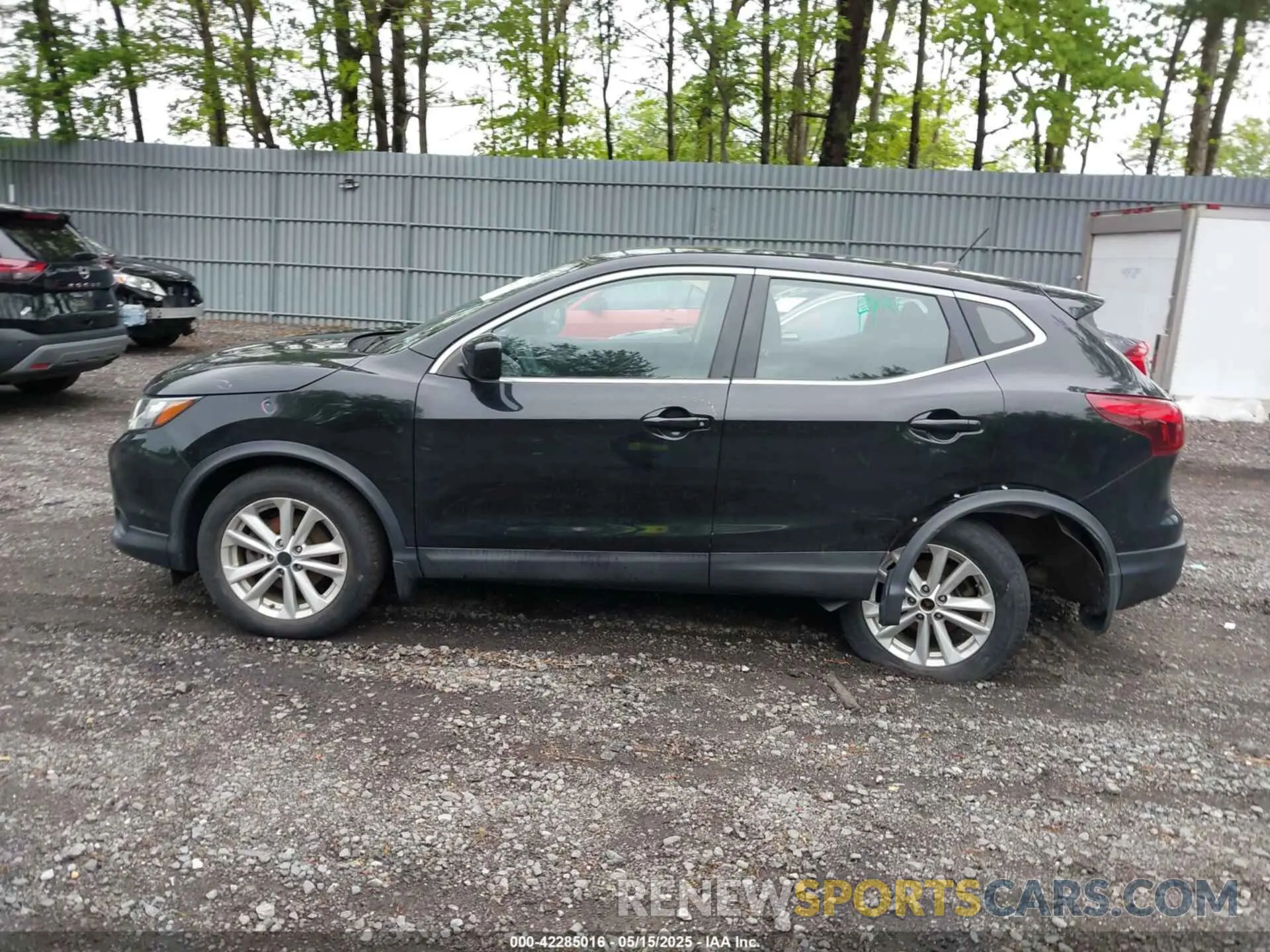 14 Photograph of a damaged car JN1BJ1CR9KW628552 NISSAN ROGUE SPORT 2019