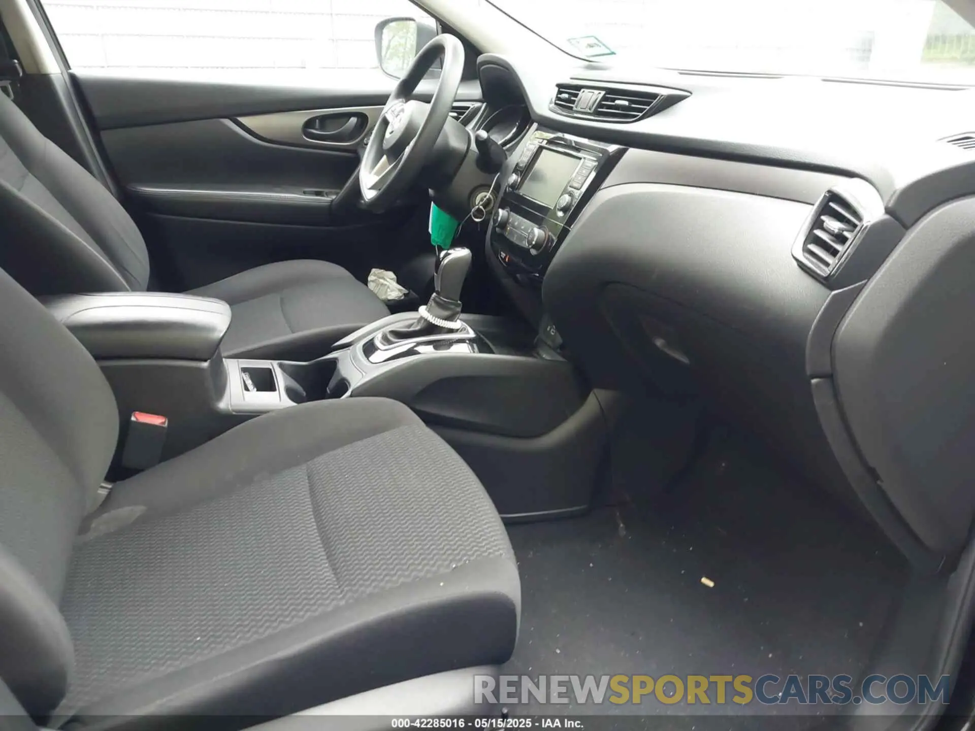 5 Photograph of a damaged car JN1BJ1CR9KW628552 NISSAN ROGUE SPORT 2019