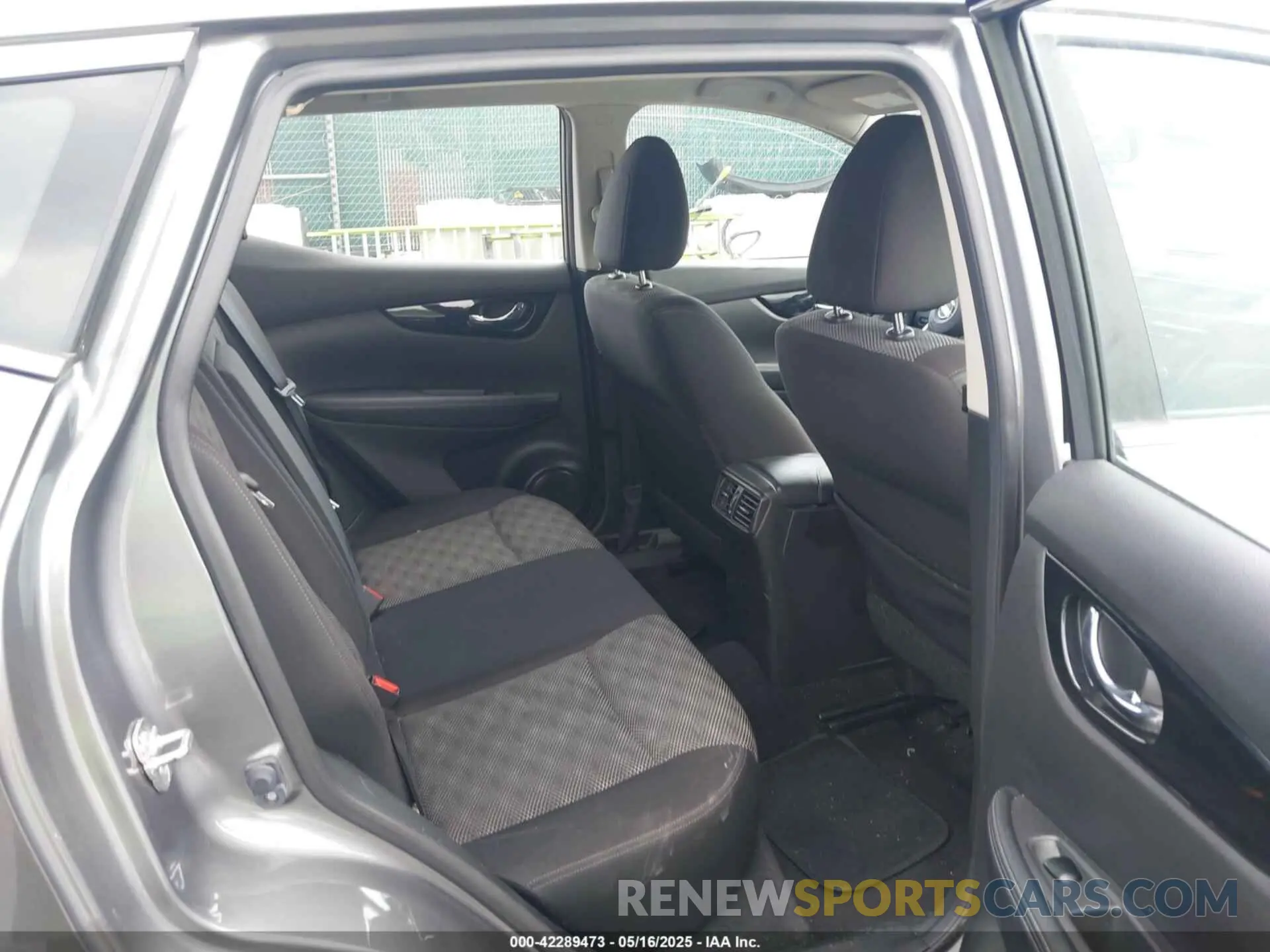 8 Фотография поврежденного автомобиля JN1BJ1CRXKW311797 NISSAN ROGUE SPORT 2019