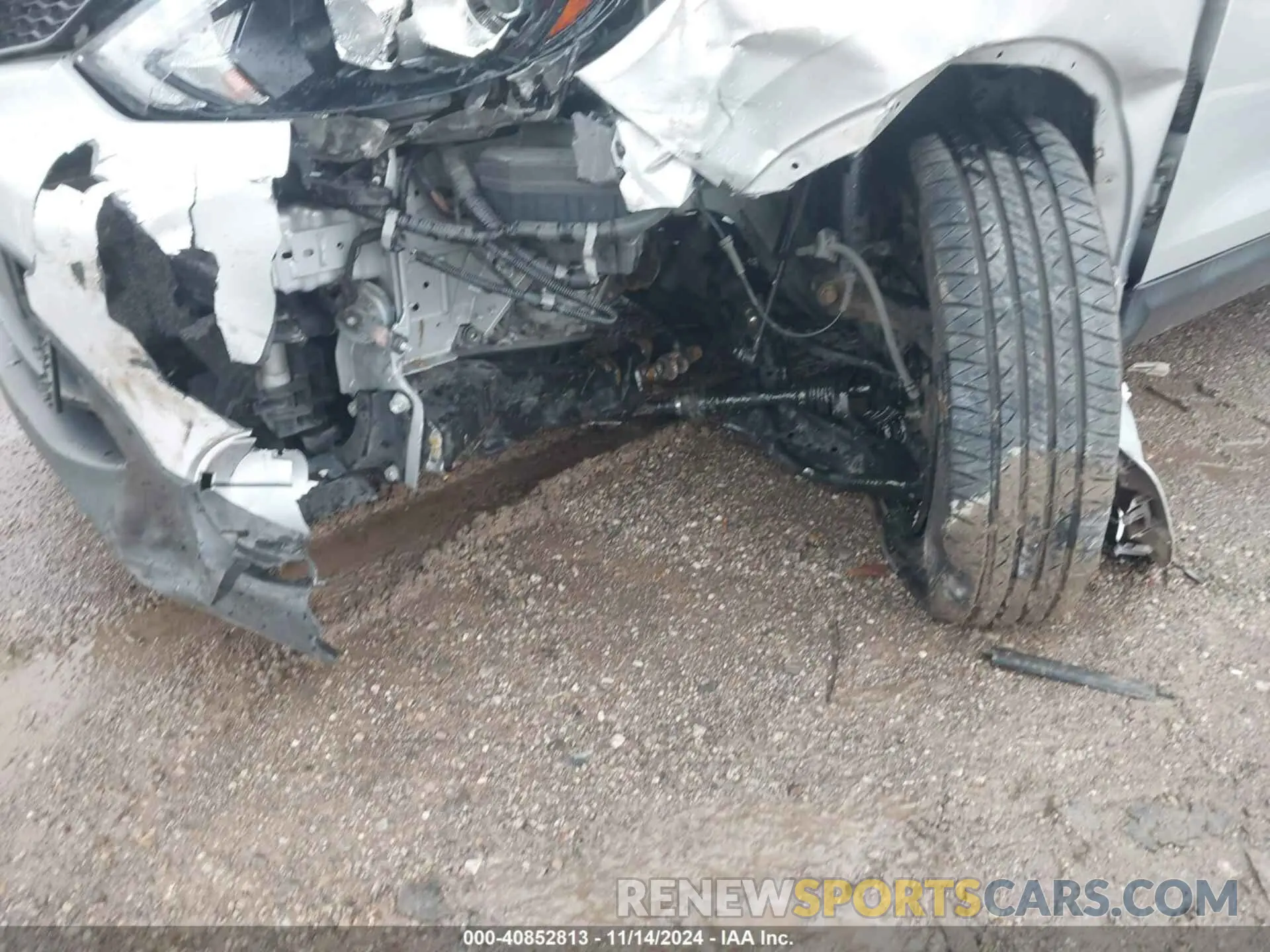 17 Photograph of a damaged car JN1BJ1CRXKW341589 NISSAN ROGUE SPORT 2019