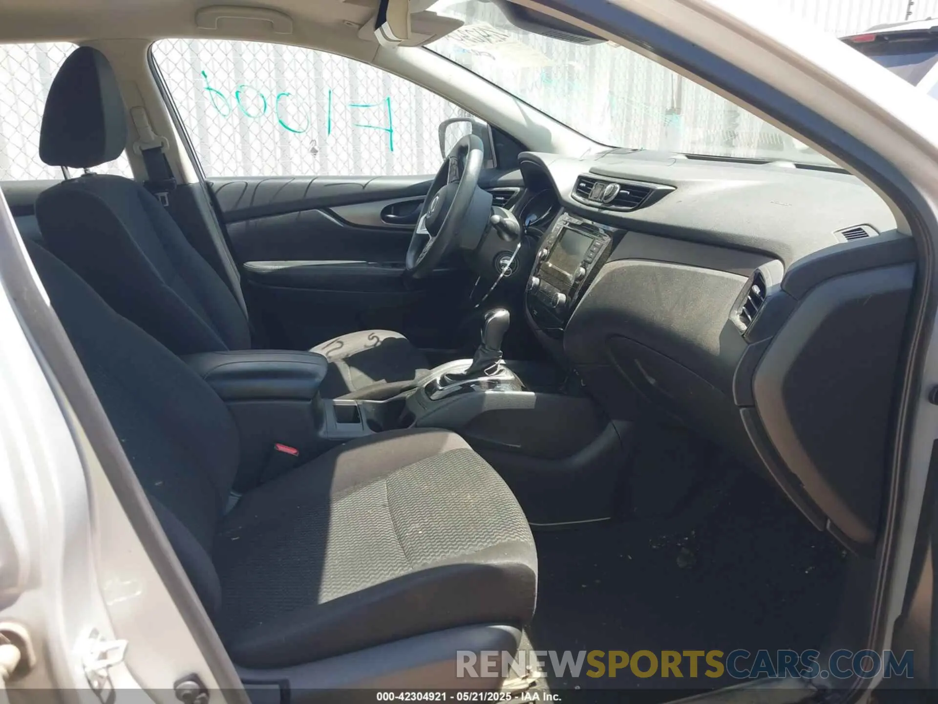 5 Фотография поврежденного автомобиля JN1BJ1CV0LW545672 NISSAN ROGUE SPORT 2020
