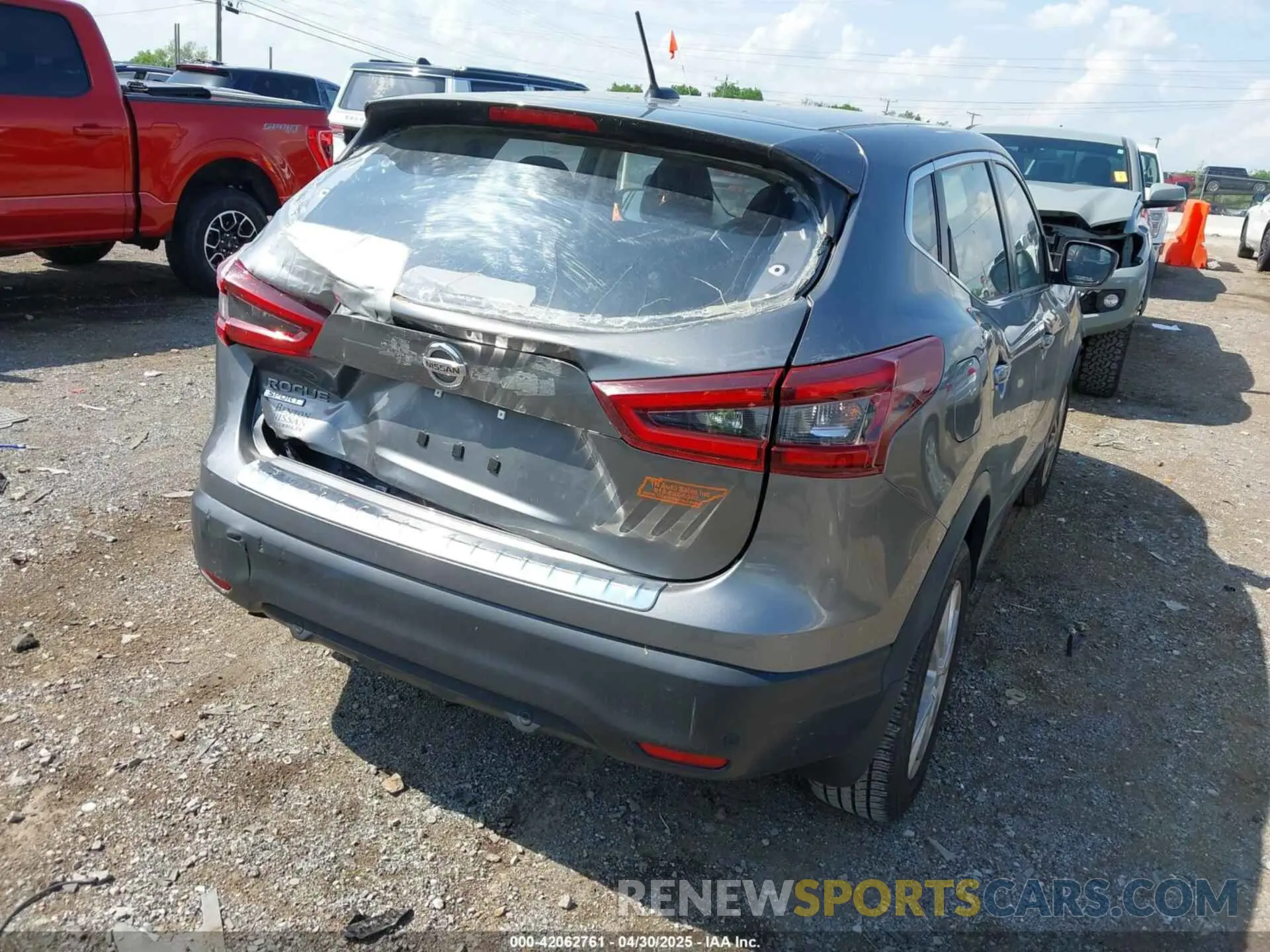 4 Фотография поврежденного автомобиля JN1BJ1CV3LW548789 NISSAN ROGUE SPORT 2020