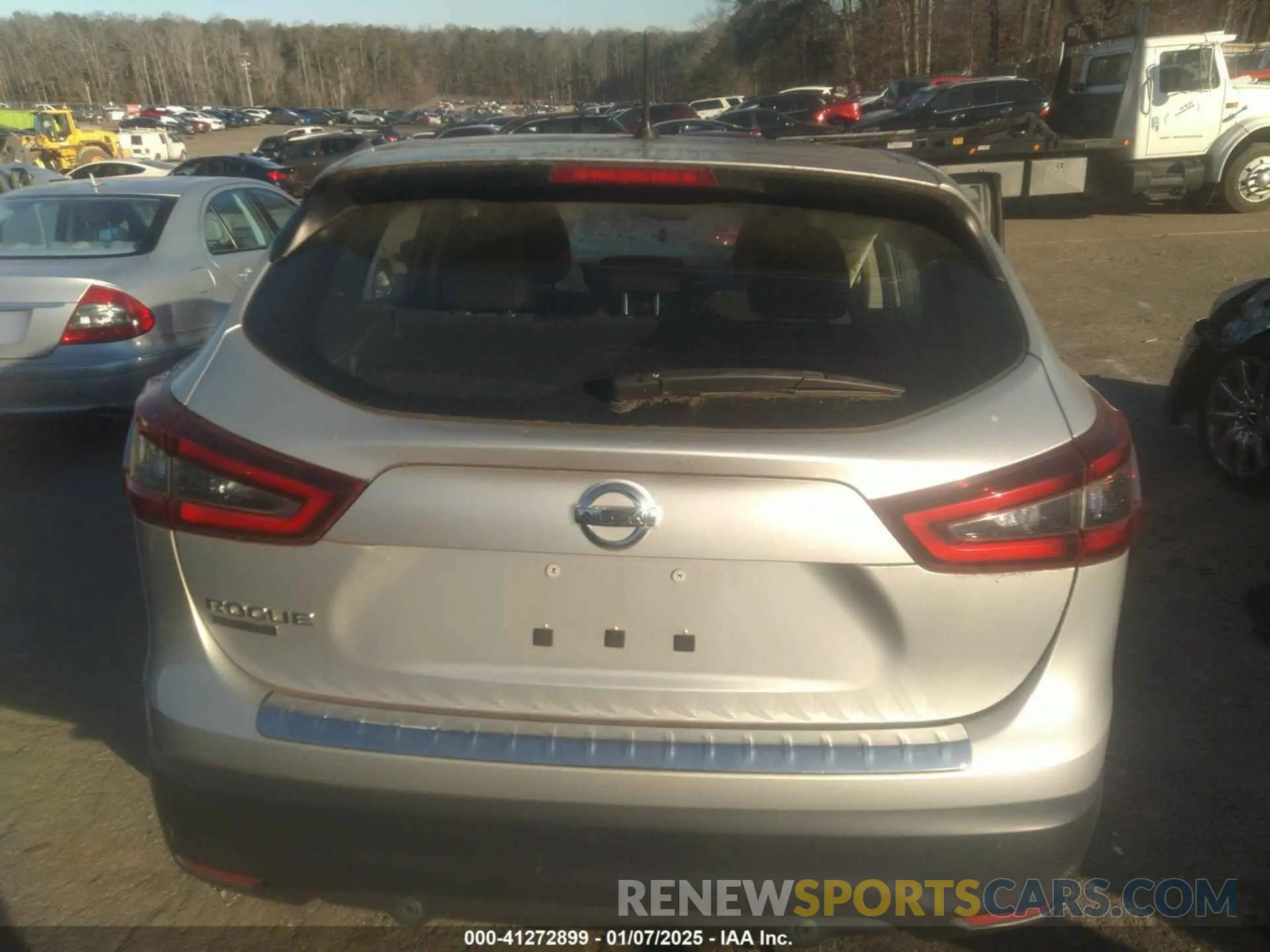 17 Фотография поврежденного автомобиля JN1BJ1CV4LW545478 NISSAN ROGUE SPORT 2020