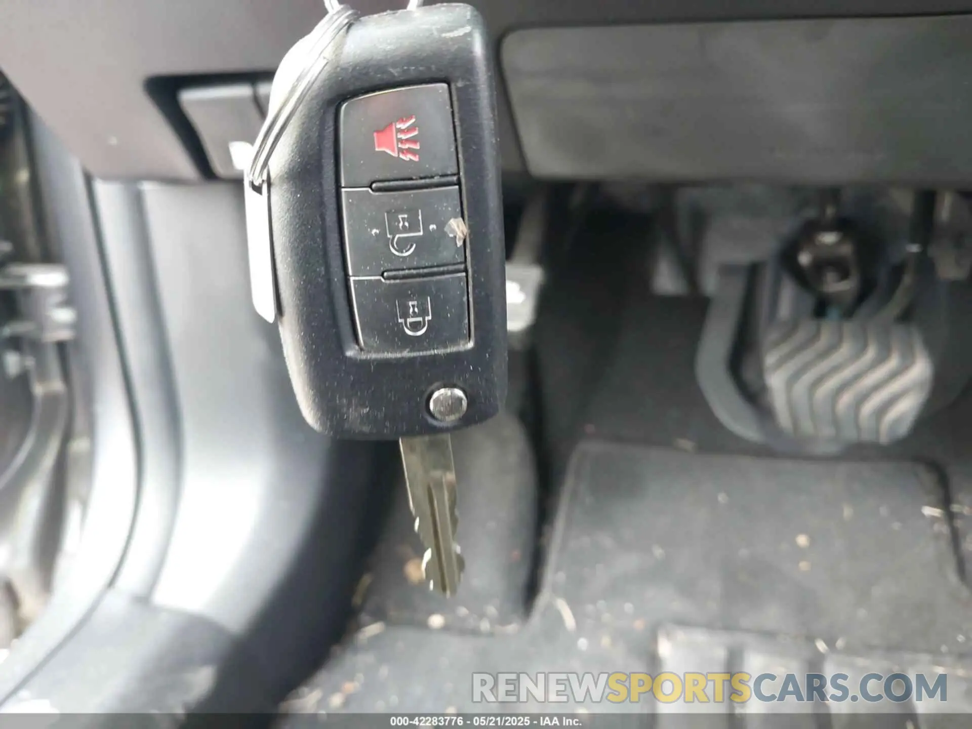 11 Фотография поврежденного автомобиля JN1BJ1CV4LW552155 NISSAN ROGUE SPORT 2020