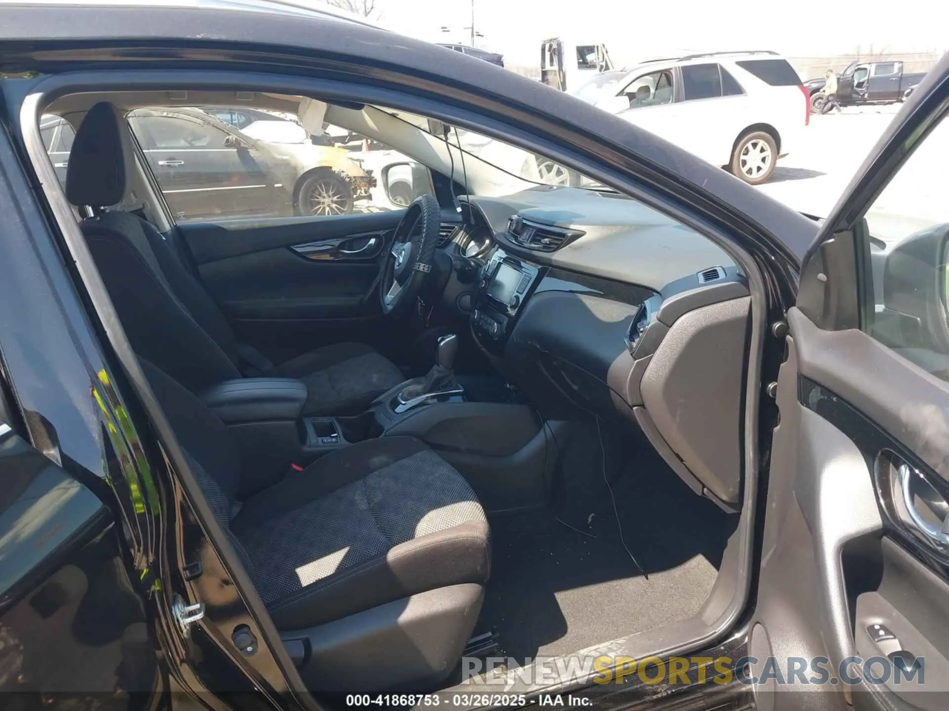 5 Photograph of a damaged car JN1BJ1CV5LW548678 NISSAN ROGUE SPORT 2020