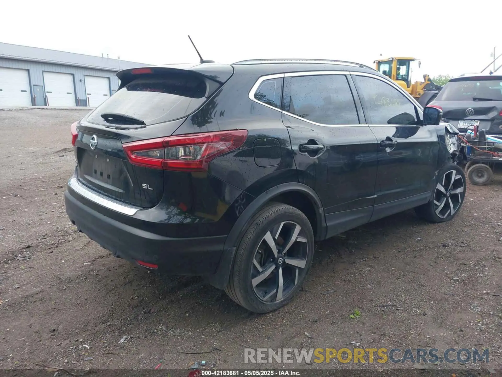 4 Photograph of a damaged car JN1BJ1CV6LW266484 NISSAN ROGUE SPORT 2020