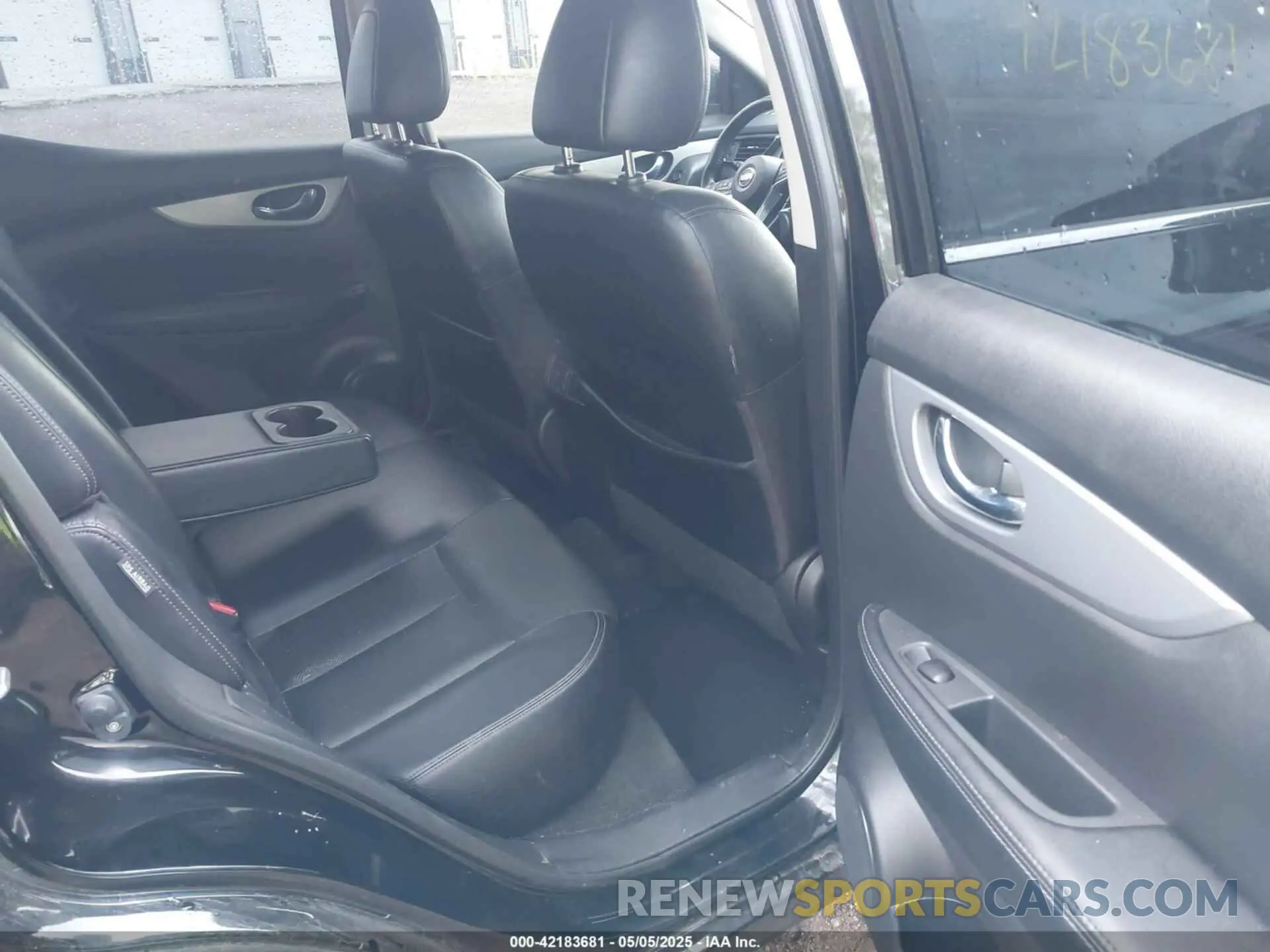 8 Photograph of a damaged car JN1BJ1CV6LW266484 NISSAN ROGUE SPORT 2020