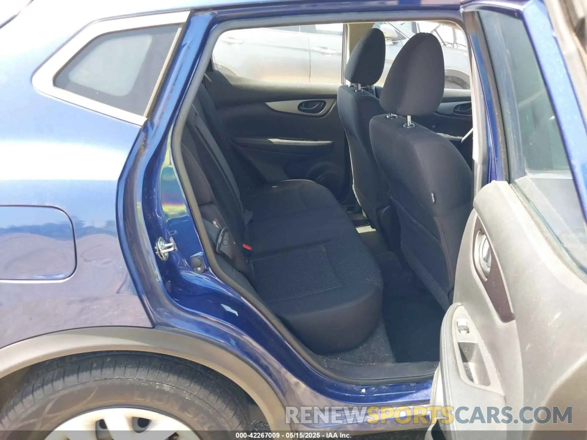 8 Фотография поврежденного автомобиля JN1BJ1CV6LW269286 NISSAN ROGUE SPORT 2020