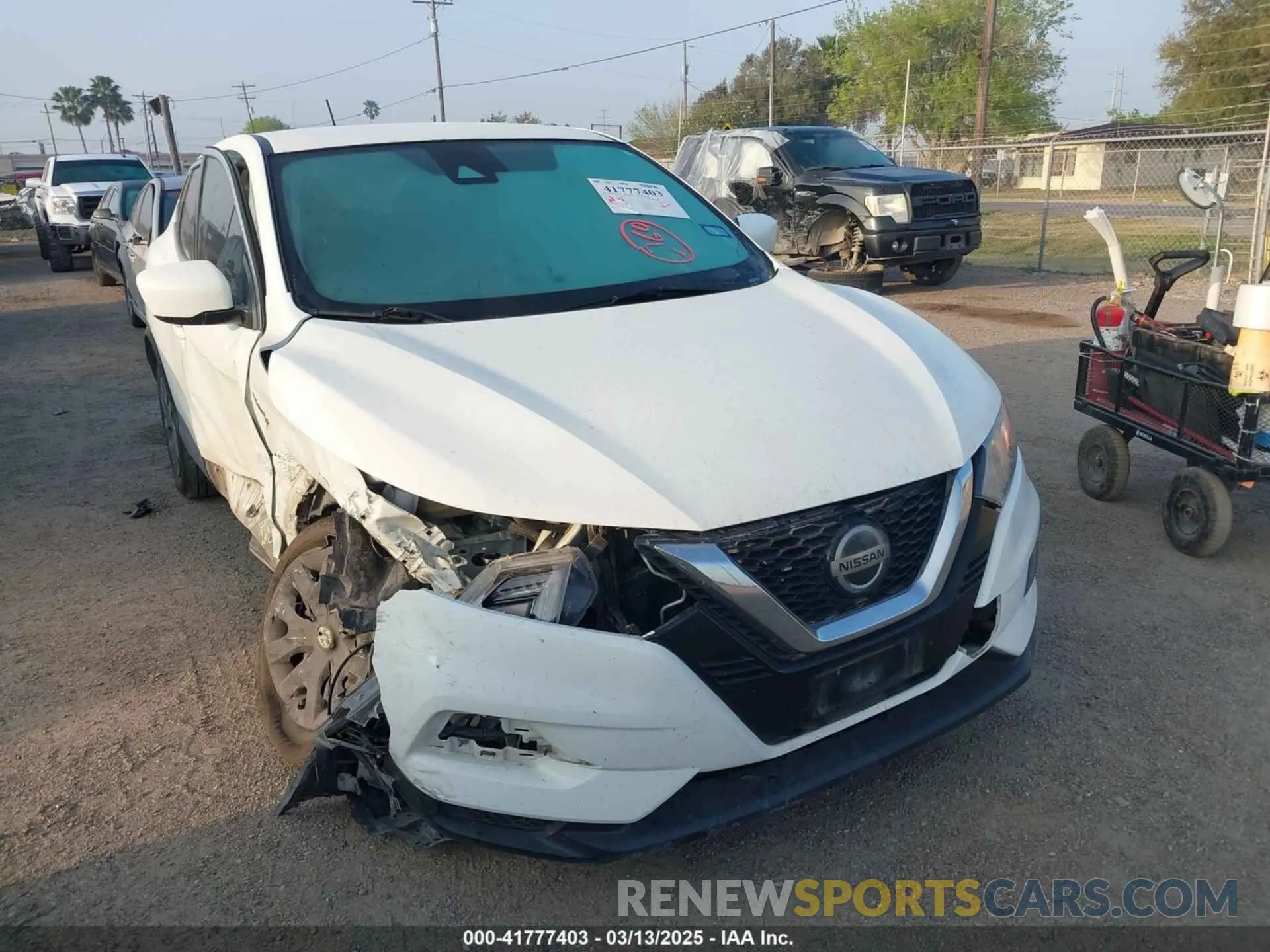 1 Фотография поврежденного автомобиля JN1BJ1CV8LW254546 NISSAN ROGUE SPORT 2020
