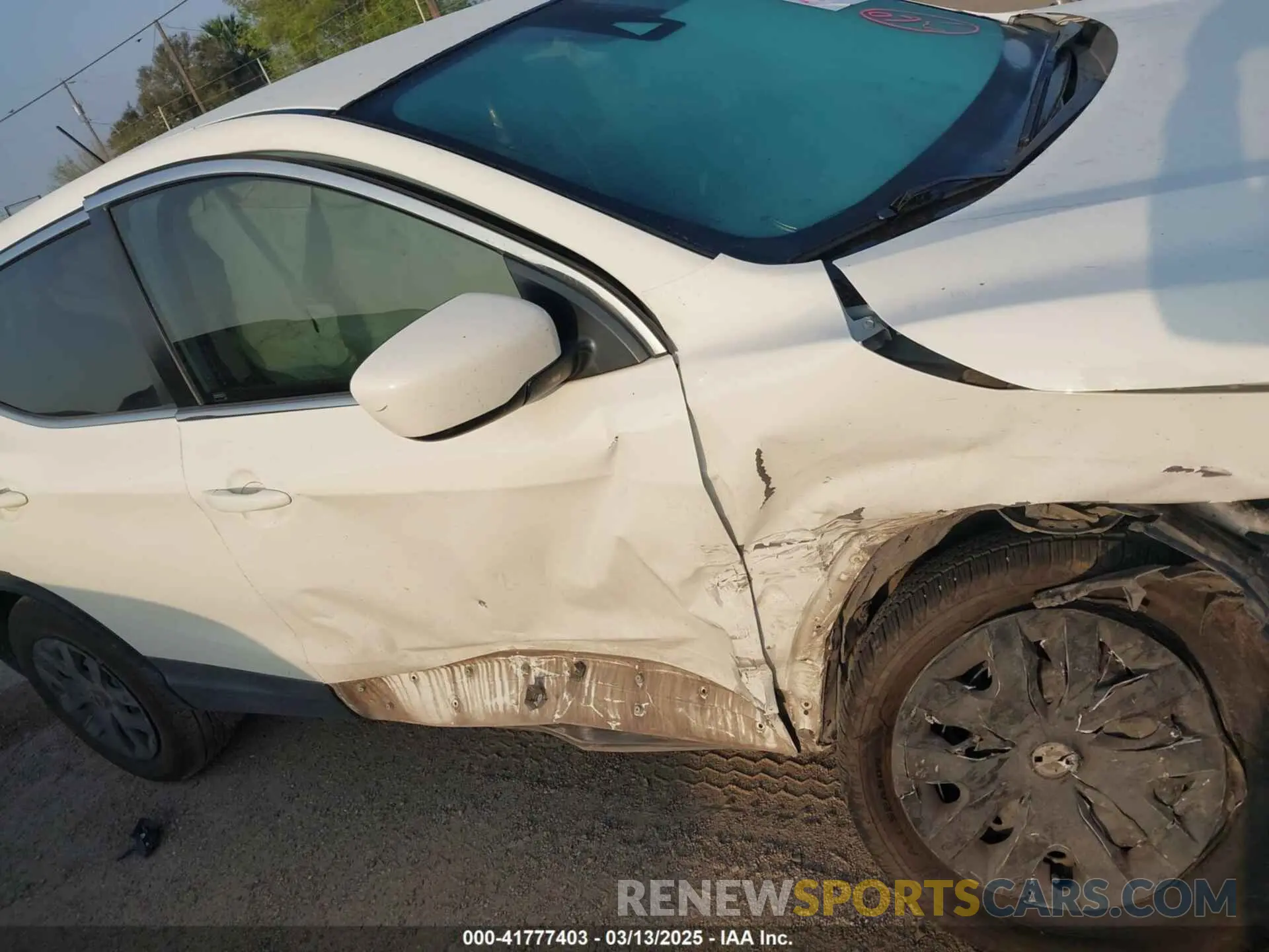 14 Фотография поврежденного автомобиля JN1BJ1CV8LW254546 NISSAN ROGUE SPORT 2020