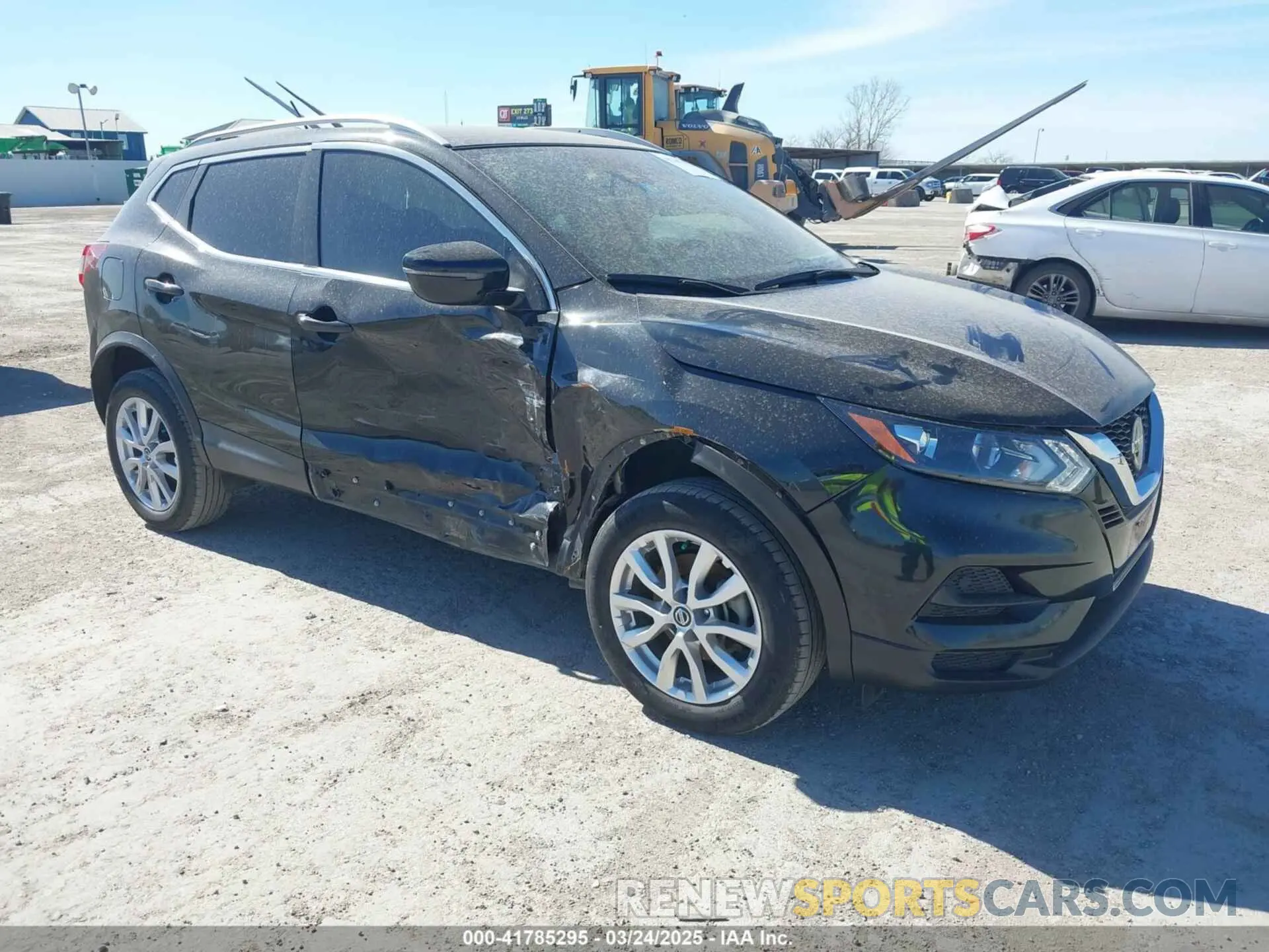 1 Фотография поврежденного автомобиля JN1BJ1CV8LW256376 NISSAN ROGUE SPORT 2020
