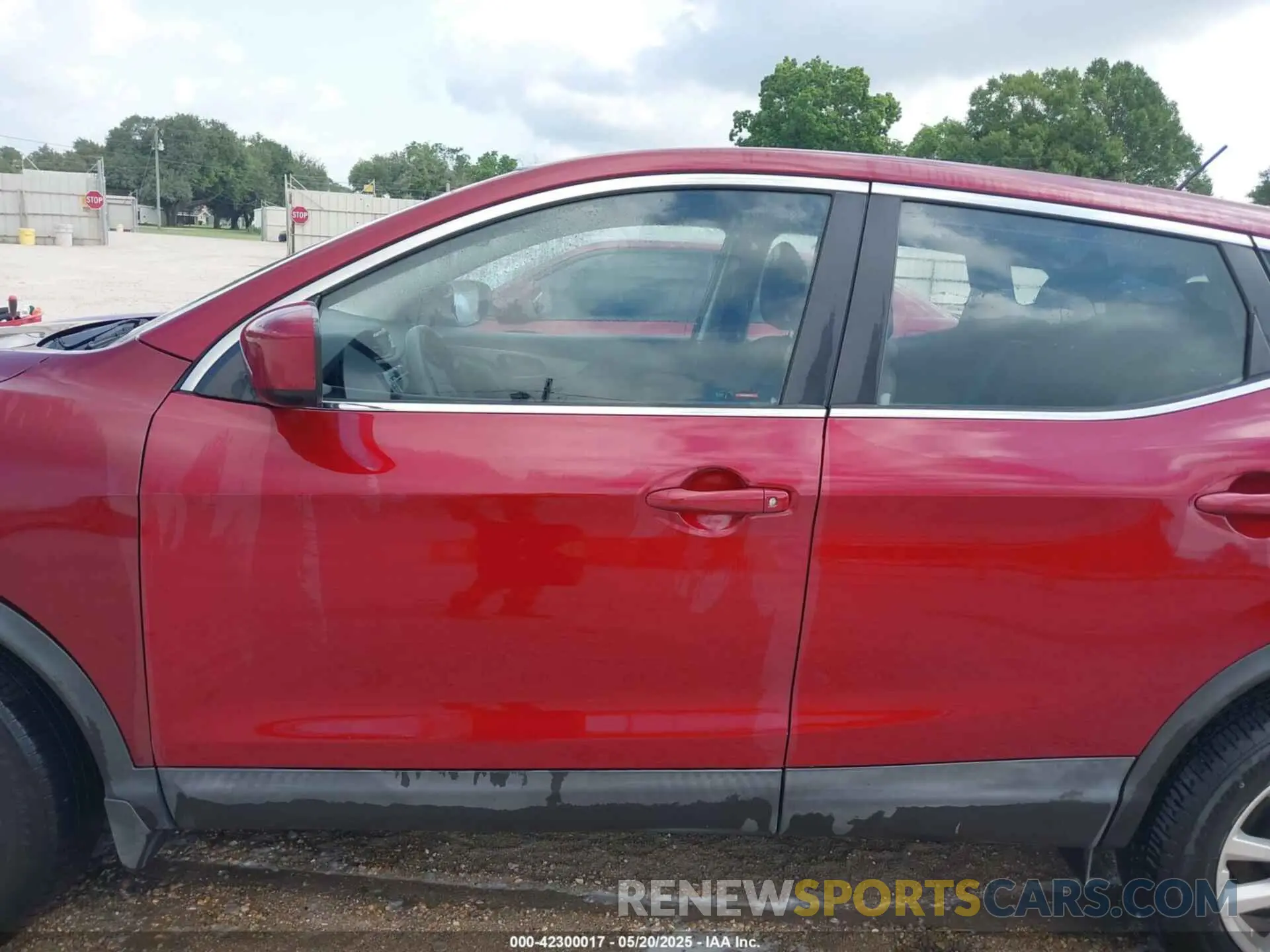 15 Photograph of a damaged car JN1BJ1CV9LW259772 NISSAN ROGUE SPORT 2020