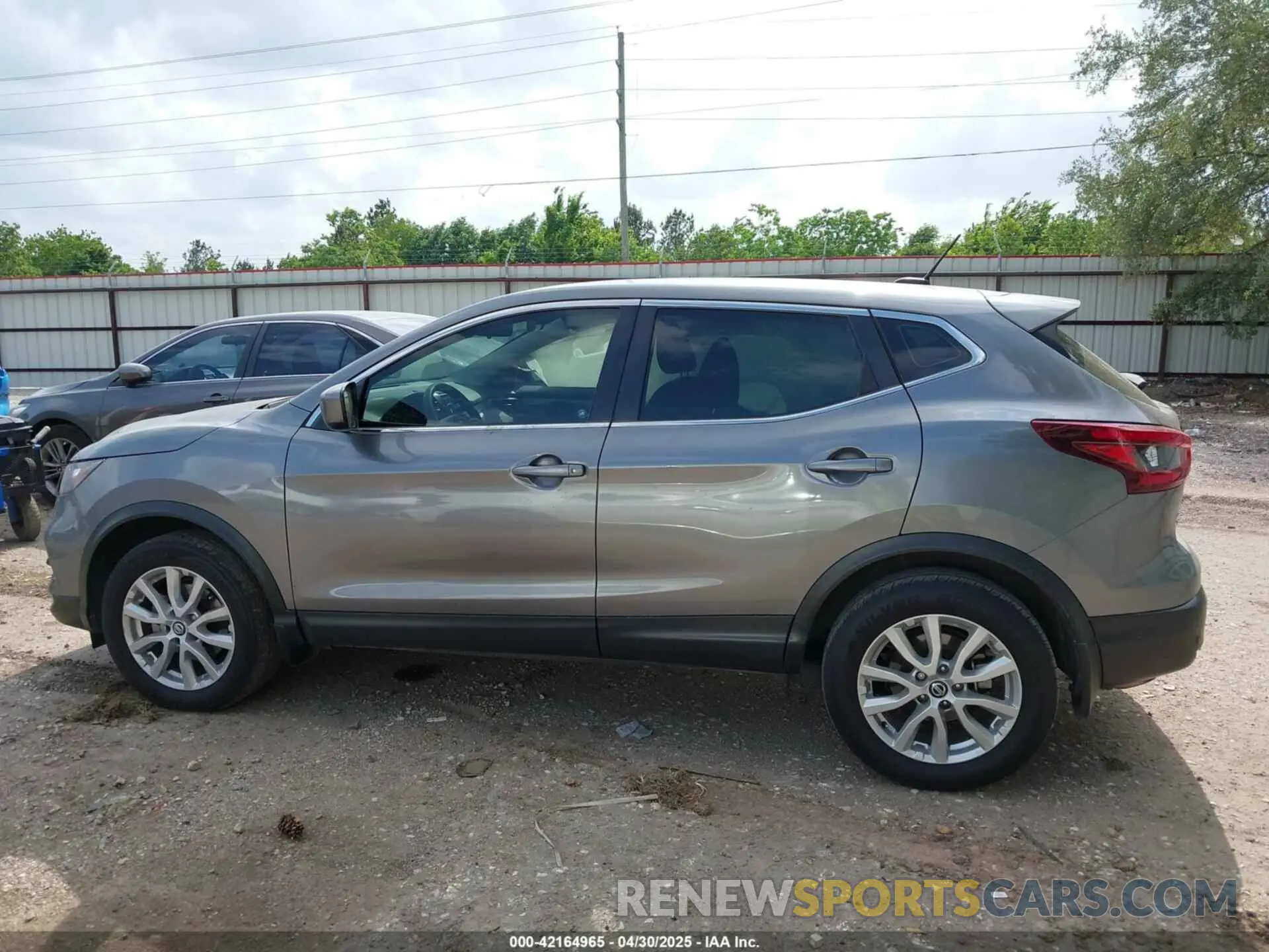 14 Фотография поврежденного автомобиля JN1BJ1CVXLW552600 NISSAN ROGUE SPORT 2020