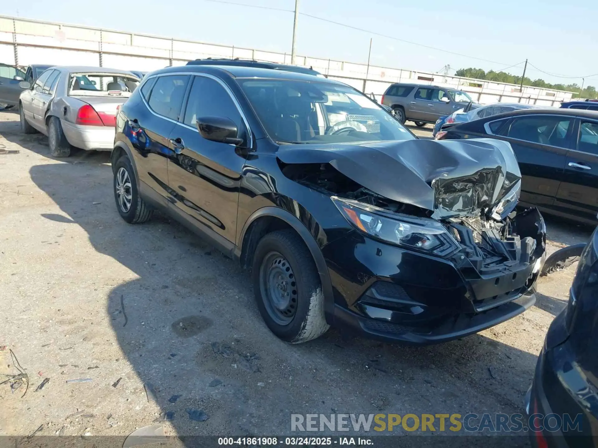 1 Фотография поврежденного автомобиля JN1BJ1CW1LW362015 NISSAN ROGUE SPORT 2020