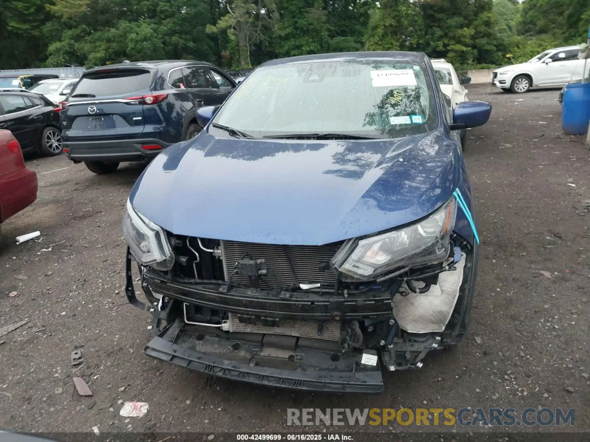 12 Photograph of a damaged car JN1BJ1CW2LW391247 NISSAN ROGUE SPORT 2020
