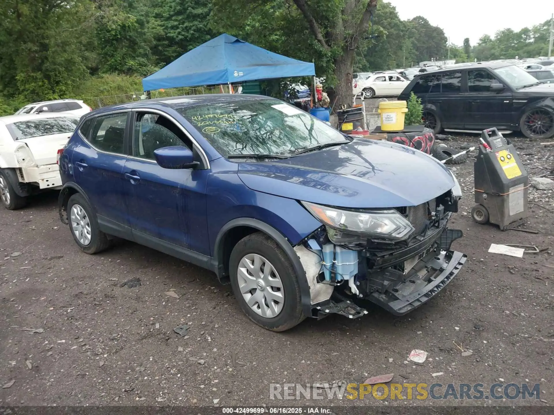 13 Photograph of a damaged car JN1BJ1CW2LW391247 NISSAN ROGUE SPORT 2020