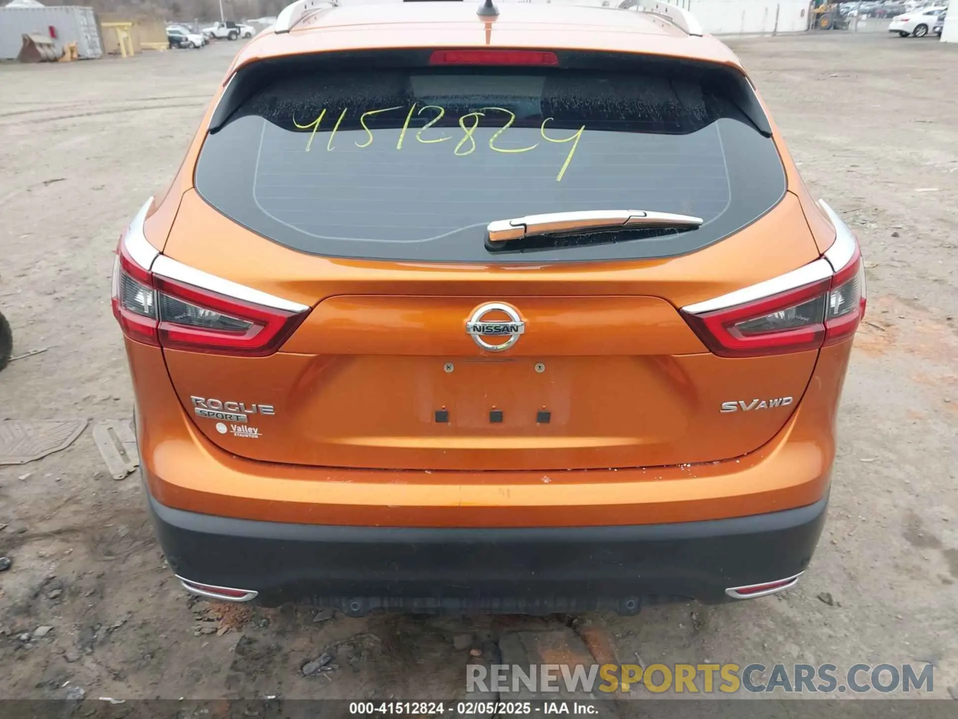 16 Photograph of a damaged car JN1BJ1CW3LW373260 NISSAN ROGUE SPORT 2020