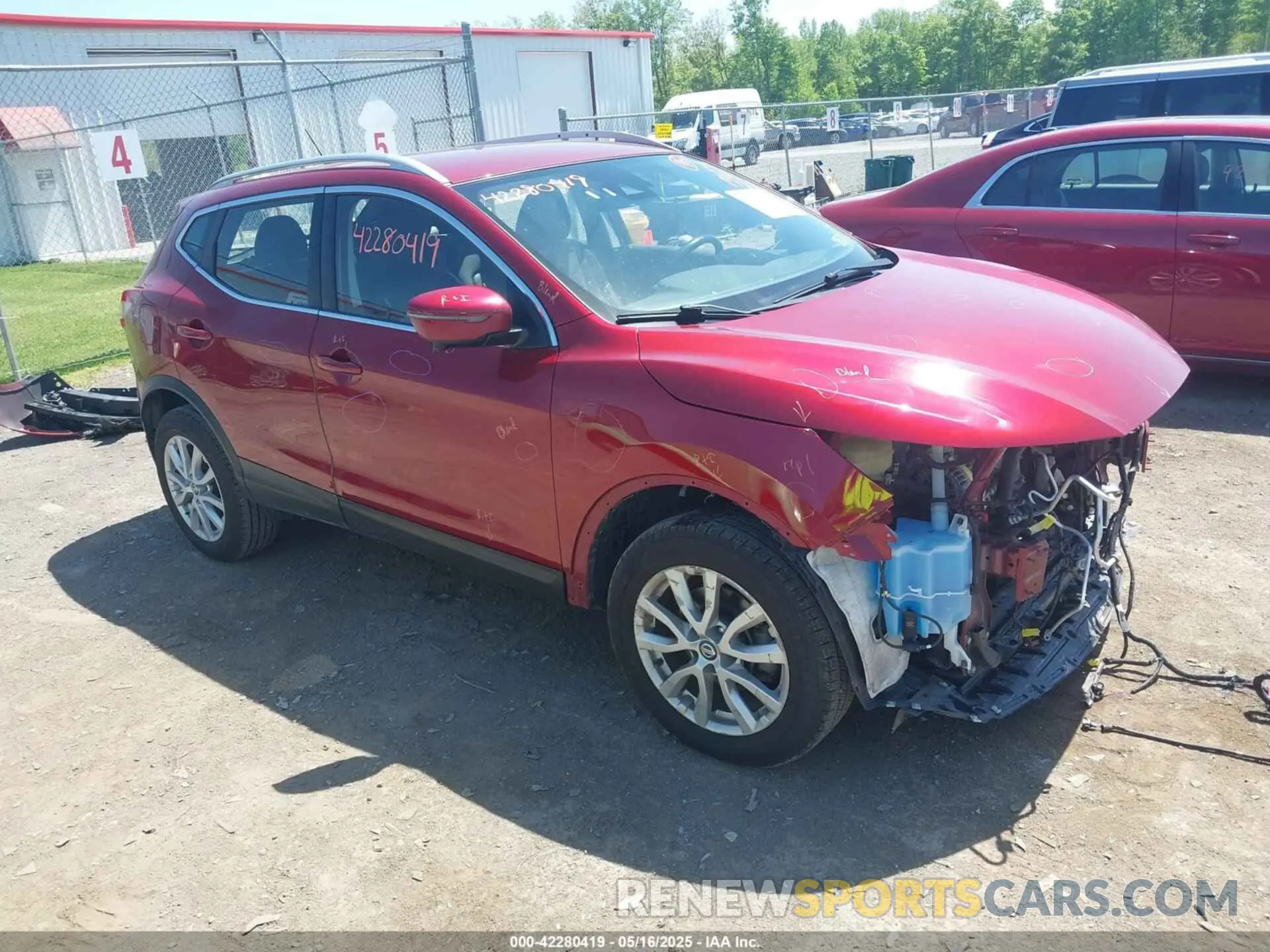 1 Фотография поврежденного автомобиля JN1BJ1CW4LW387135 NISSAN ROGUE SPORT 2020