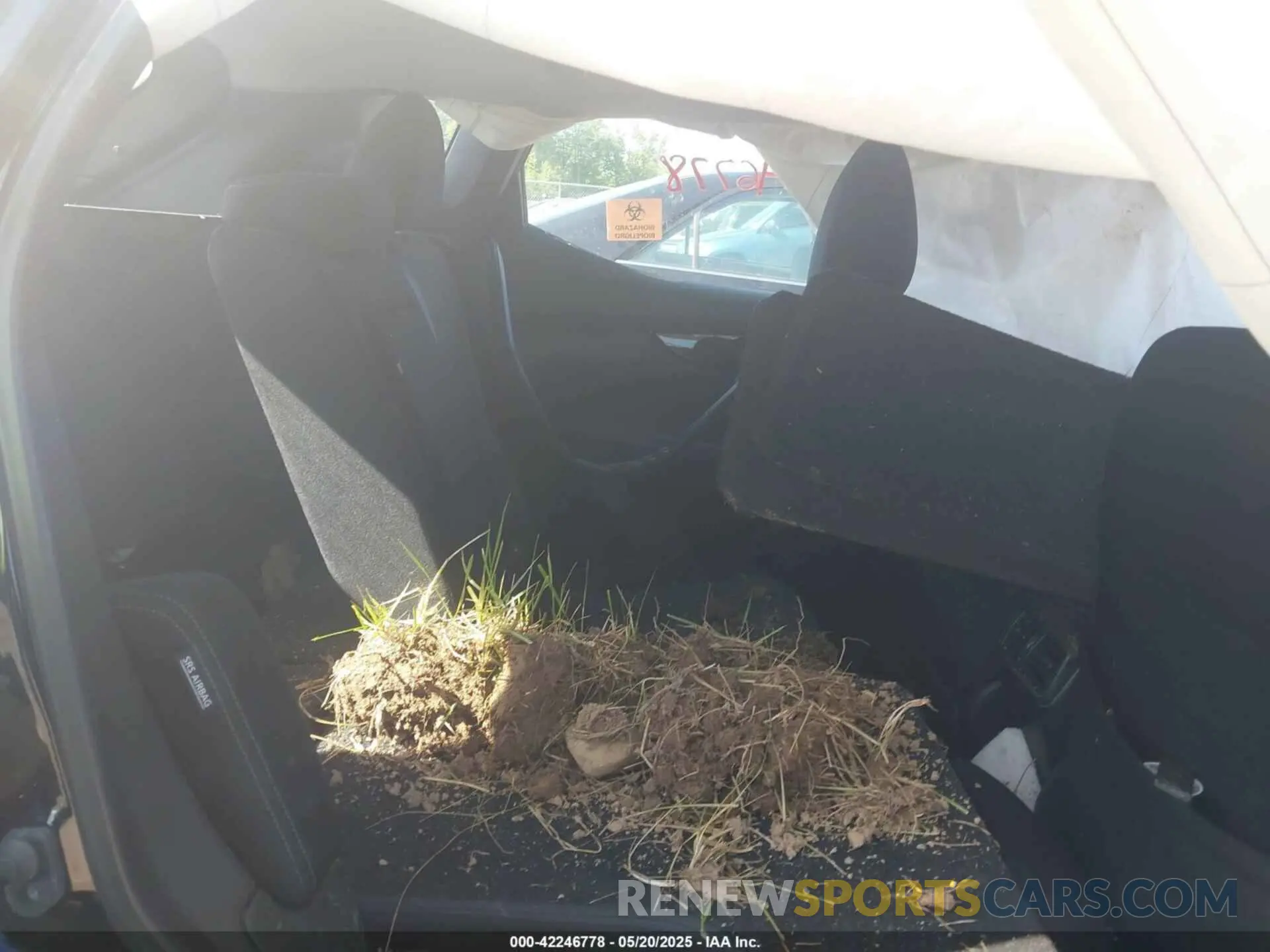 8 Photograph of a damaged car JN1BJ1CW5LW650295 NISSAN ROGUE SPORT 2020