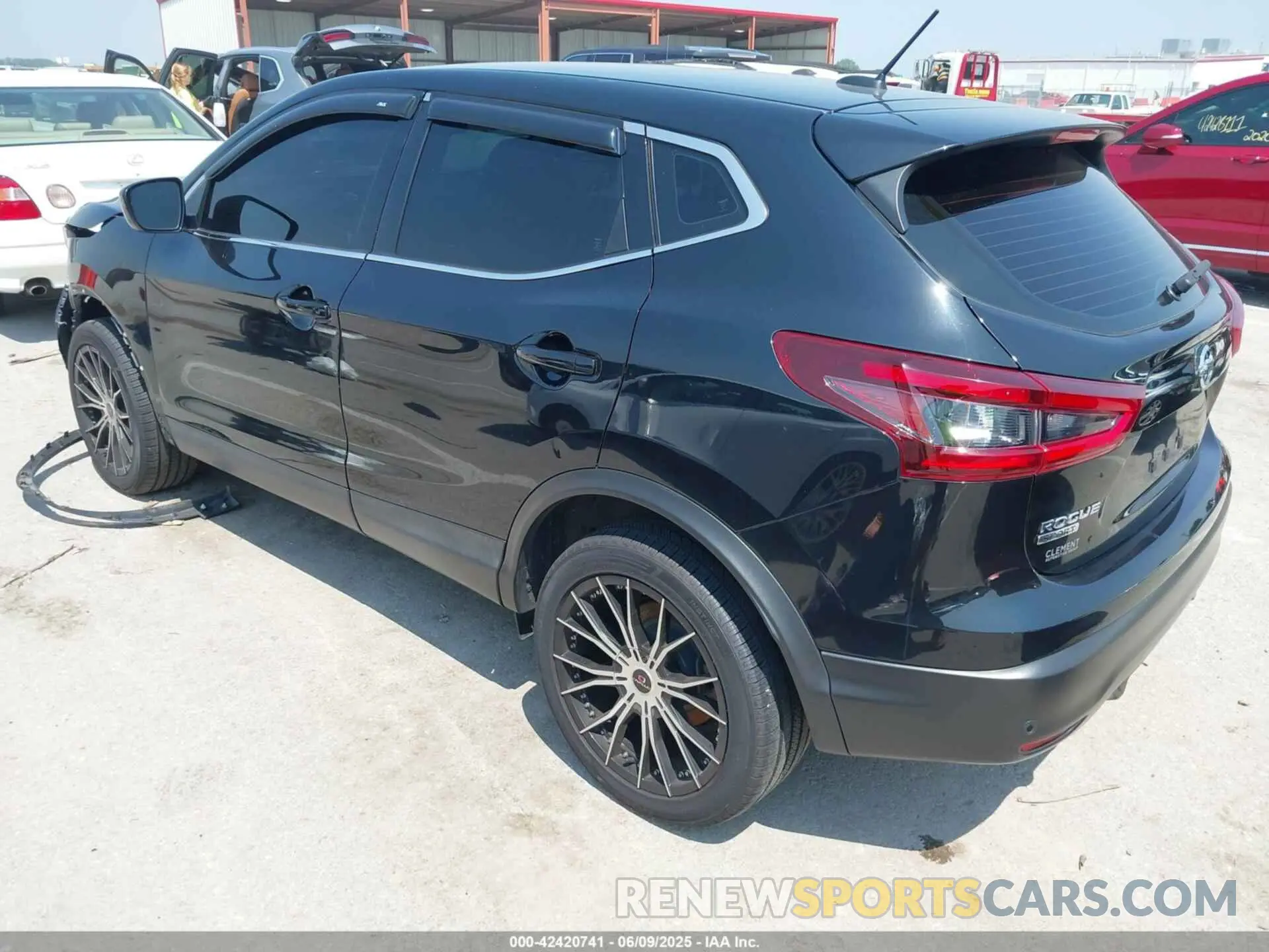 3 Photograph of a damaged car JN1BJ1CW6LW366948 NISSAN ROGUE SPORT 2020