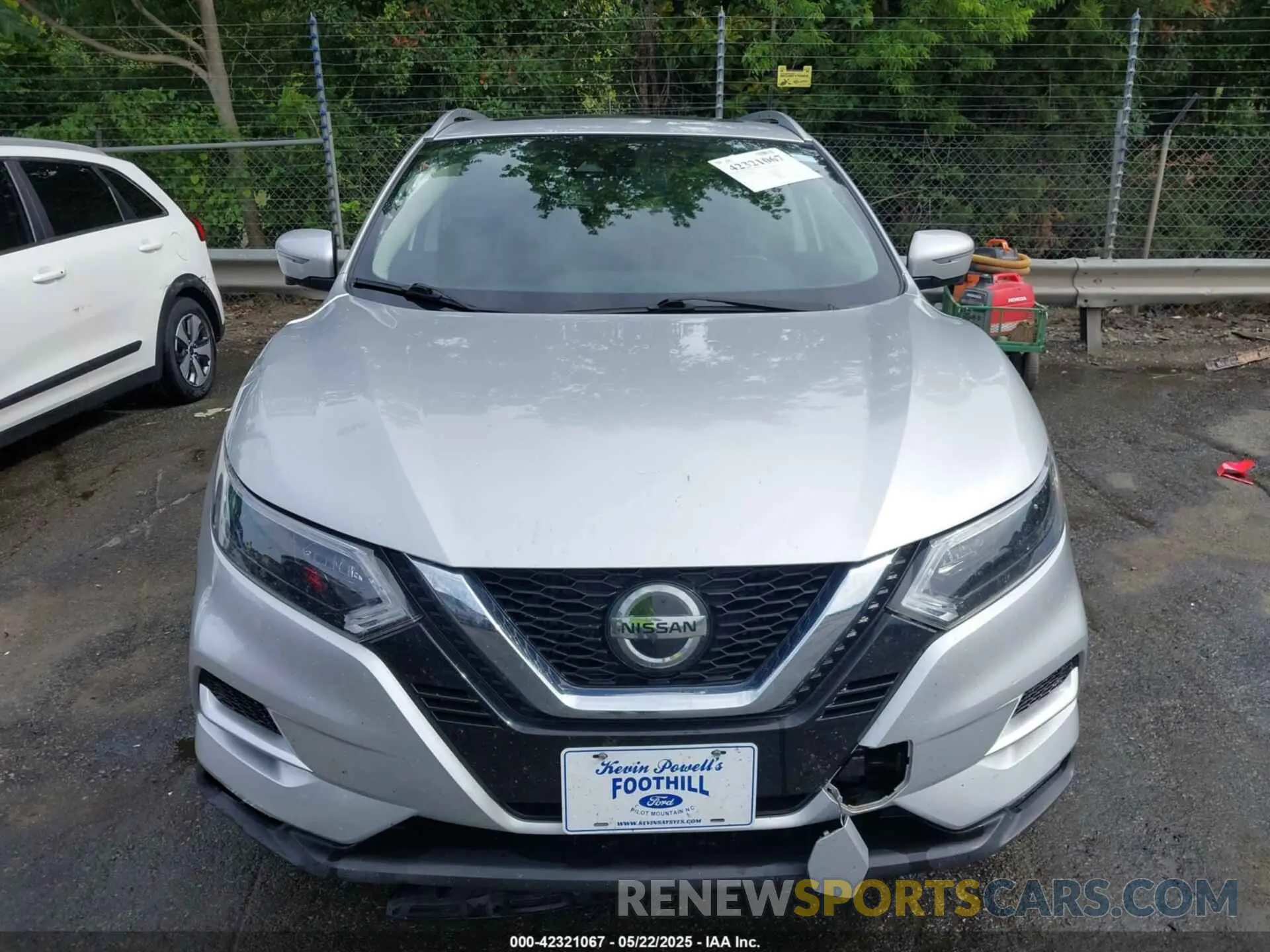 12 Фотография поврежденного автомобиля JN1BJ1CW8LW388191 NISSAN ROGUE SPORT 2020