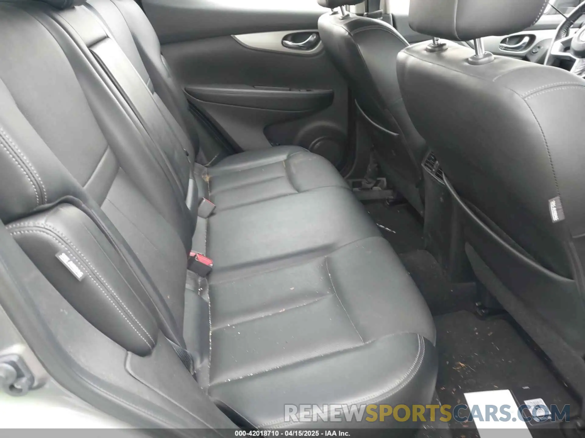8 Photograph of a damaged car JN1BJ1CW9LW387356 NISSAN ROGUE SPORT 2020