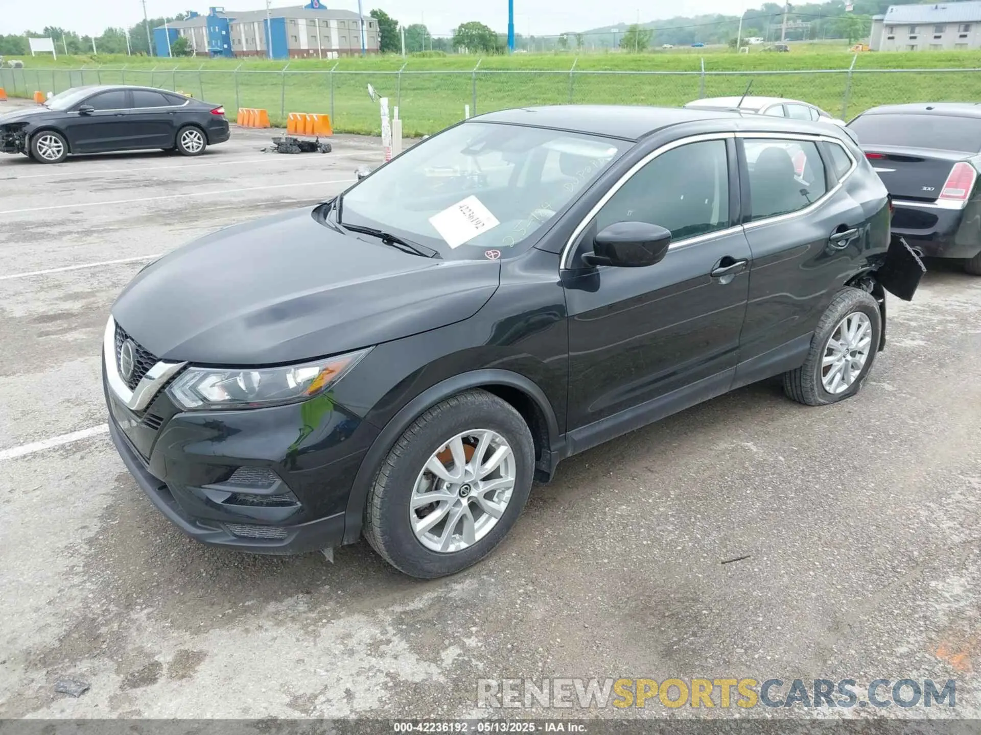 2 Photograph of a damaged car JN1BJ1CW9LW647335 NISSAN ROGUE SPORT 2020