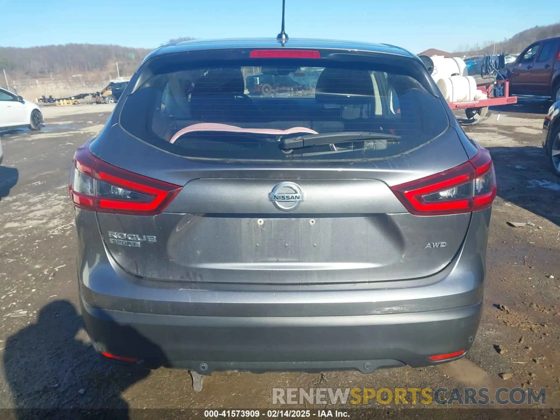 16 Фотография поврежденного автомобиля JN1BJ1CWXLW386085 NISSAN ROGUE SPORT 2020