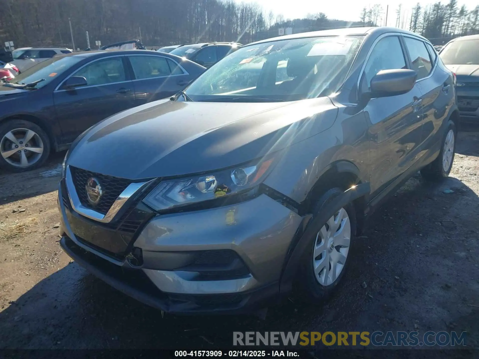 2 Фотография поврежденного автомобиля JN1BJ1CWXLW386085 NISSAN ROGUE SPORT 2020