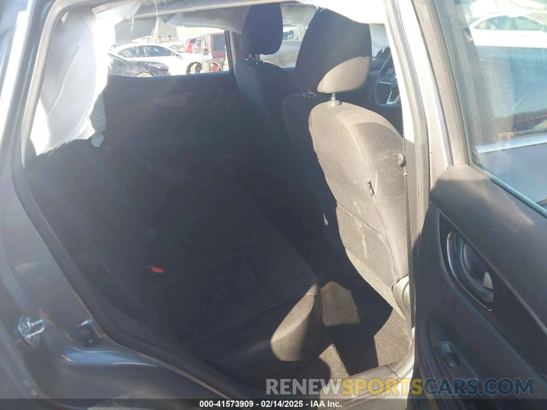 8 Фотография поврежденного автомобиля JN1BJ1CWXLW386085 NISSAN ROGUE SPORT 2020