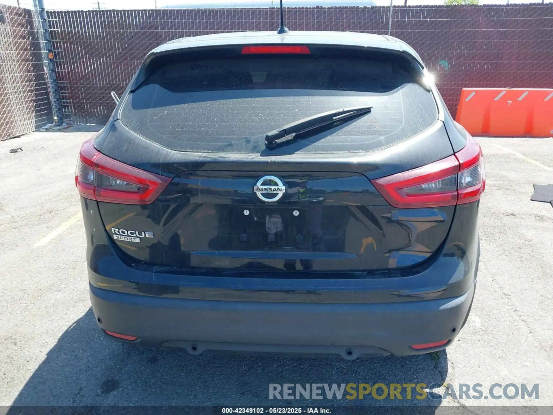 16 Photograph of a damaged car JN1BJ1AV0MW305039 NISSAN ROGUE SPORT 2021