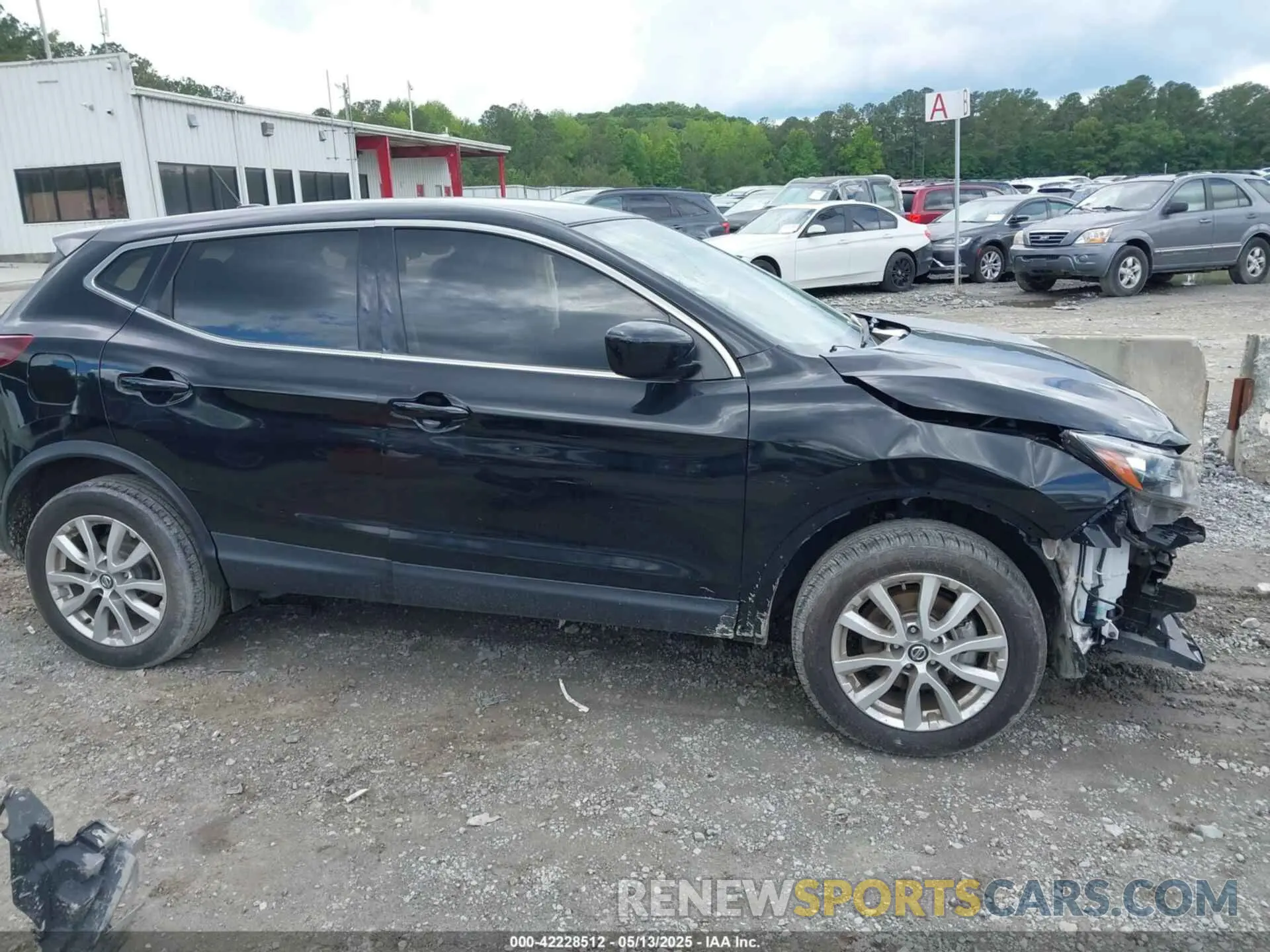 14 Photograph of a damaged car JN1BJ1AV4MW303505 NISSAN ROGUE SPORT 2021