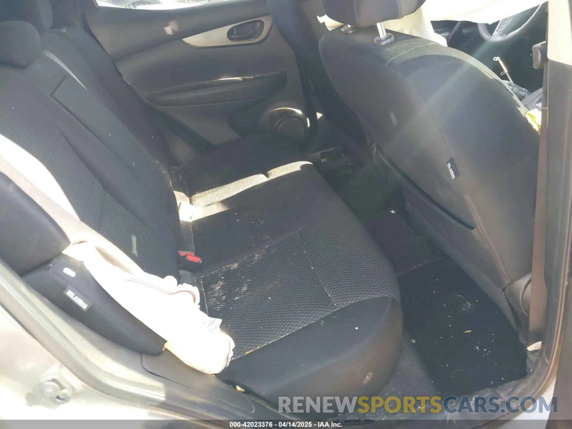 8 Photograph of a damaged car JN1BJ1AV9MW571983 NISSAN ROGUE SPORT 2021