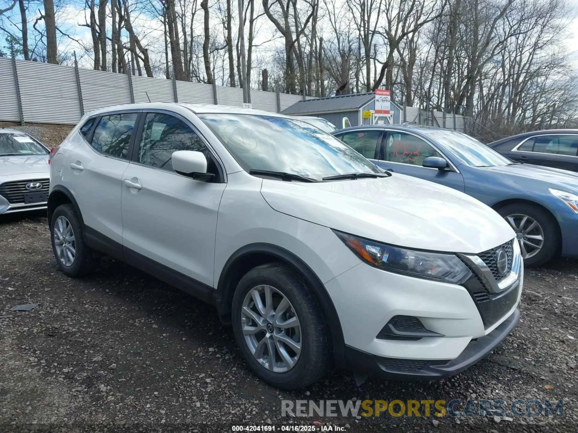 1 Photograph of a damaged car JN1BJ1AW4MW442123 NISSAN ROGUE SPORT 2021