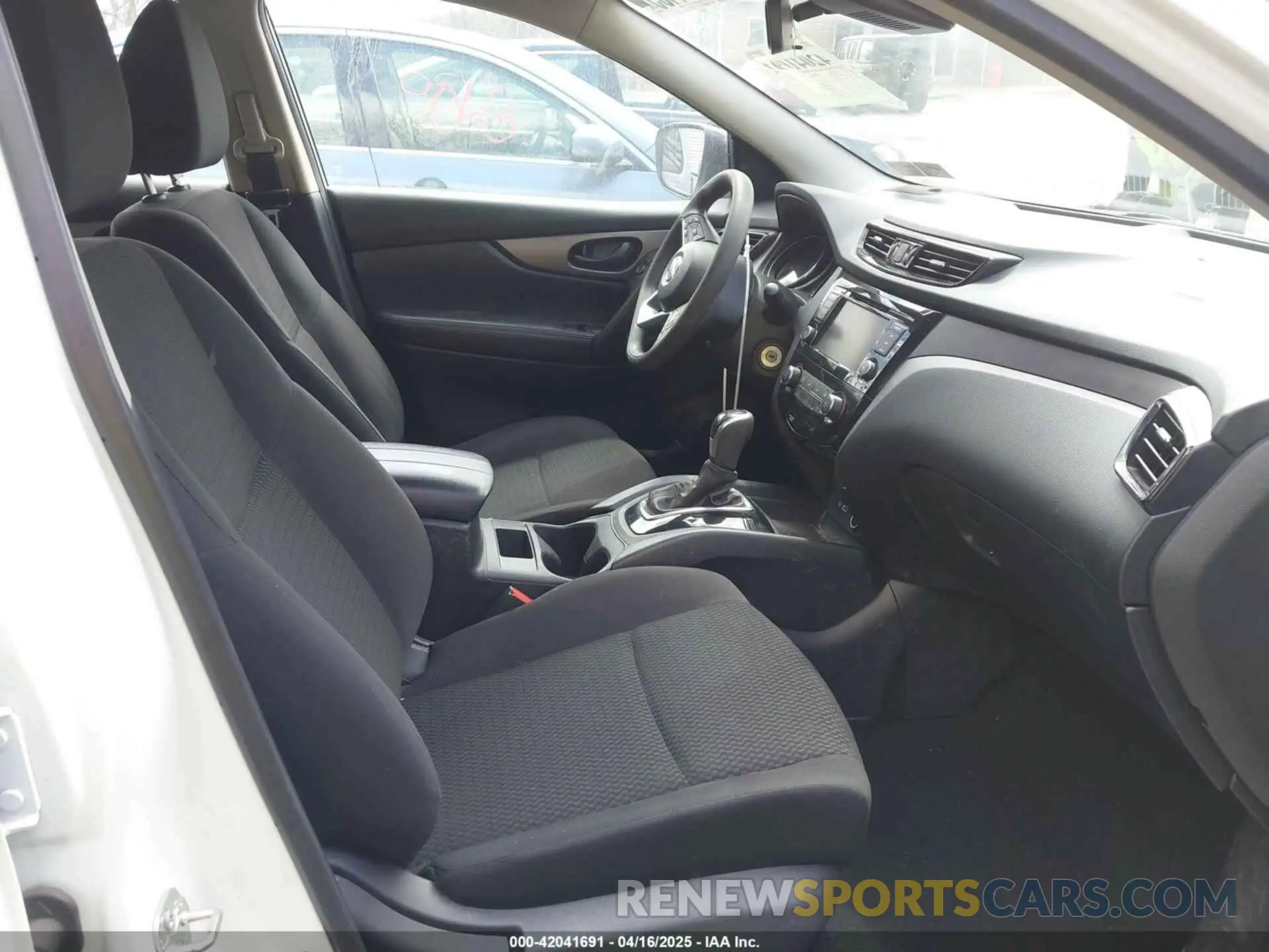 5 Photograph of a damaged car JN1BJ1AW4MW442123 NISSAN ROGUE SPORT 2021