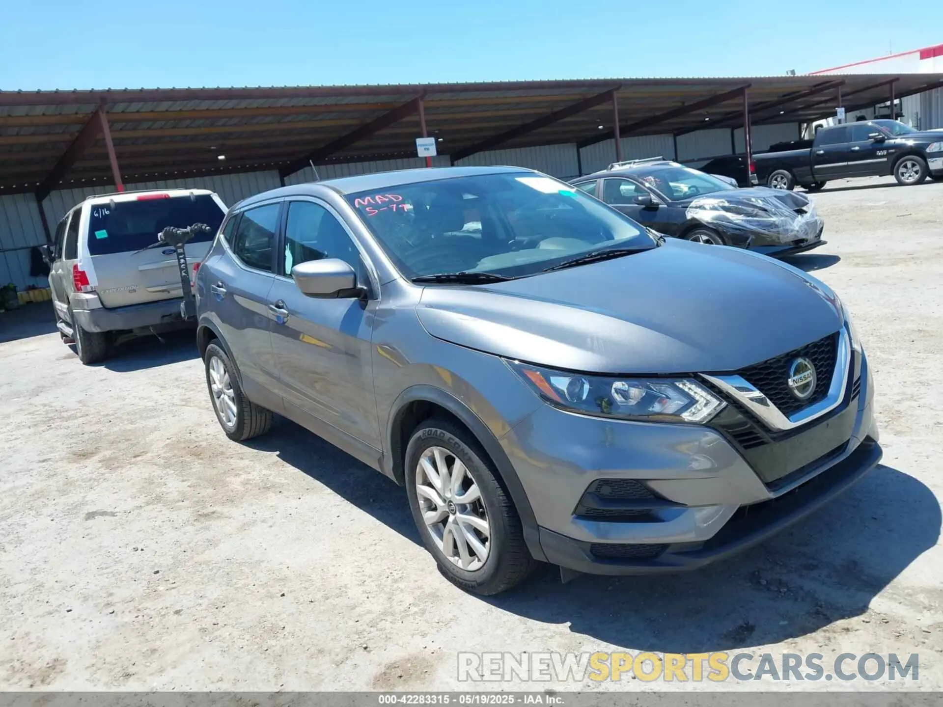 1 Photograph of a damaged car JN1BJ1AW5MW660443 NISSAN ROGUE SPORT 2021